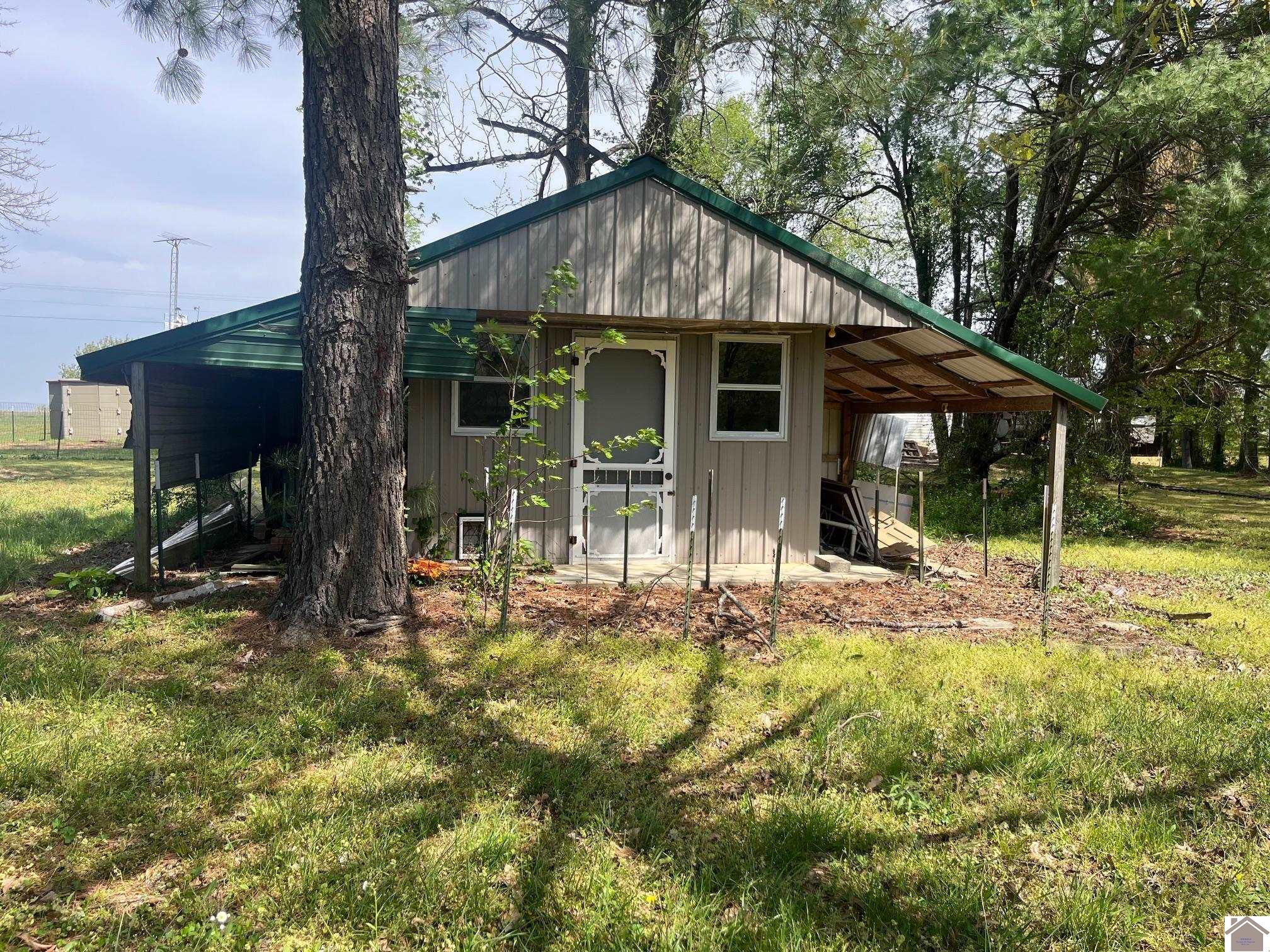 160 Wheeler Rd
