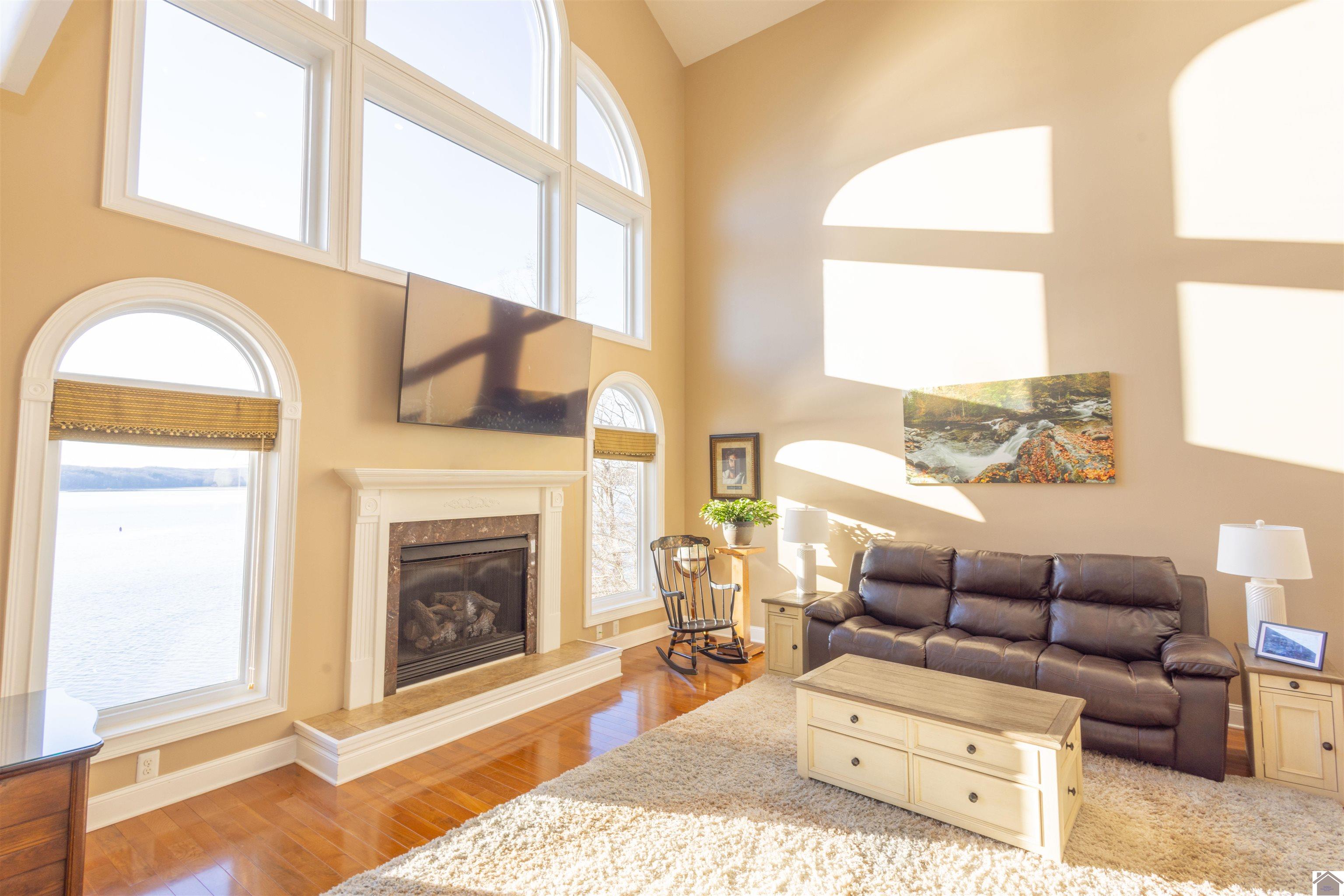 91 Channel Ridge Road