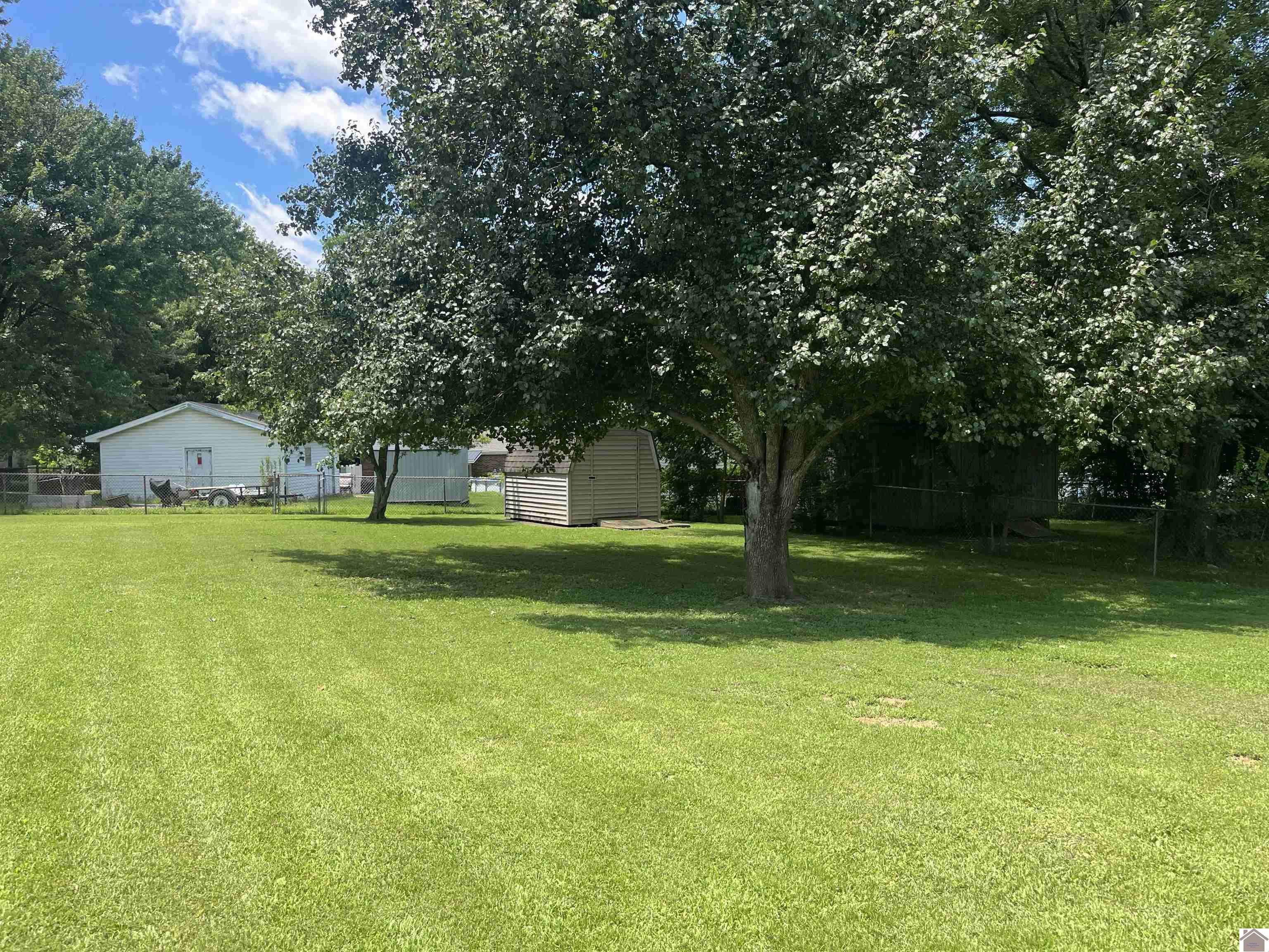 435 Thorndale