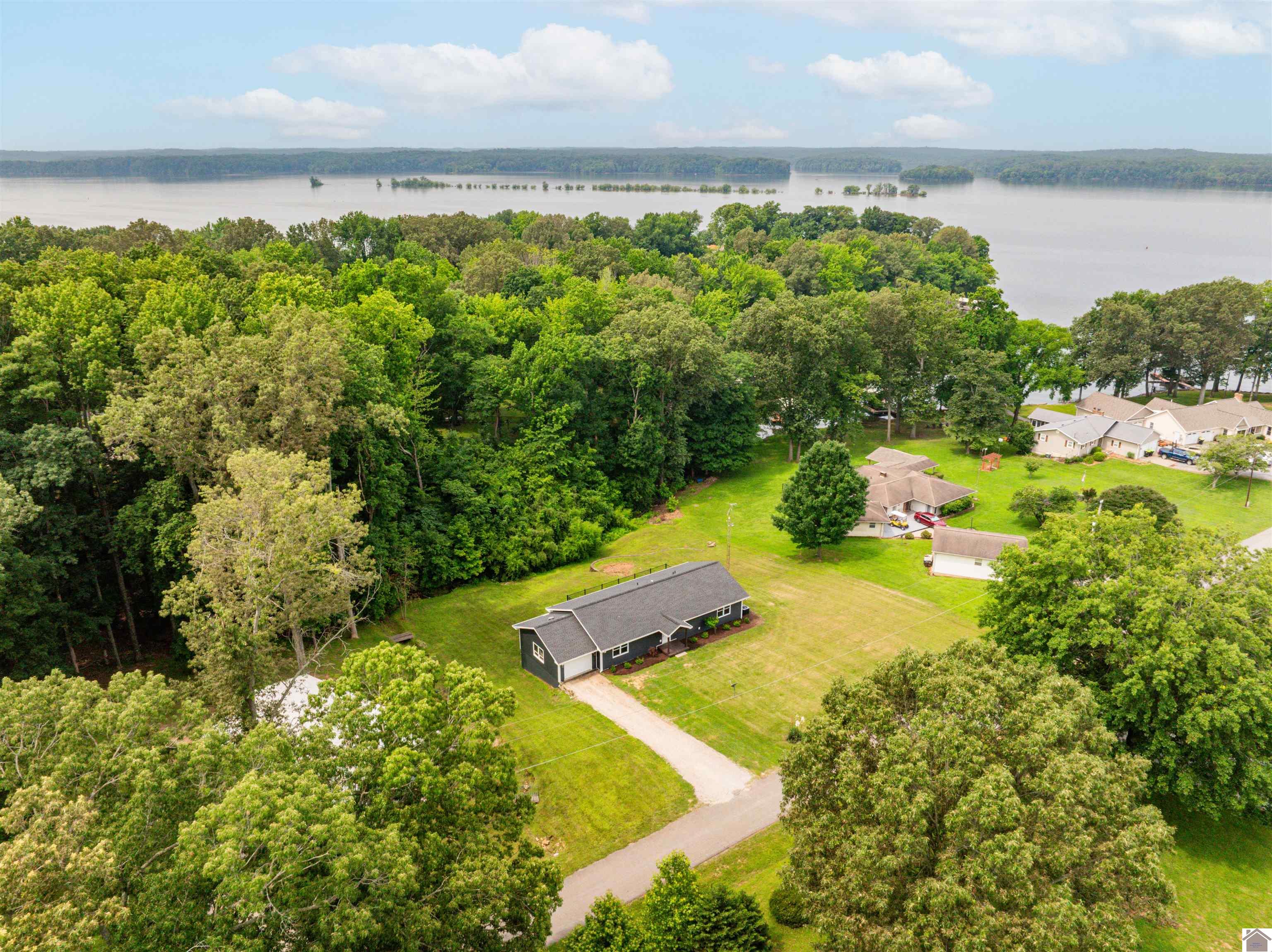722 Carriage Cove Rd.