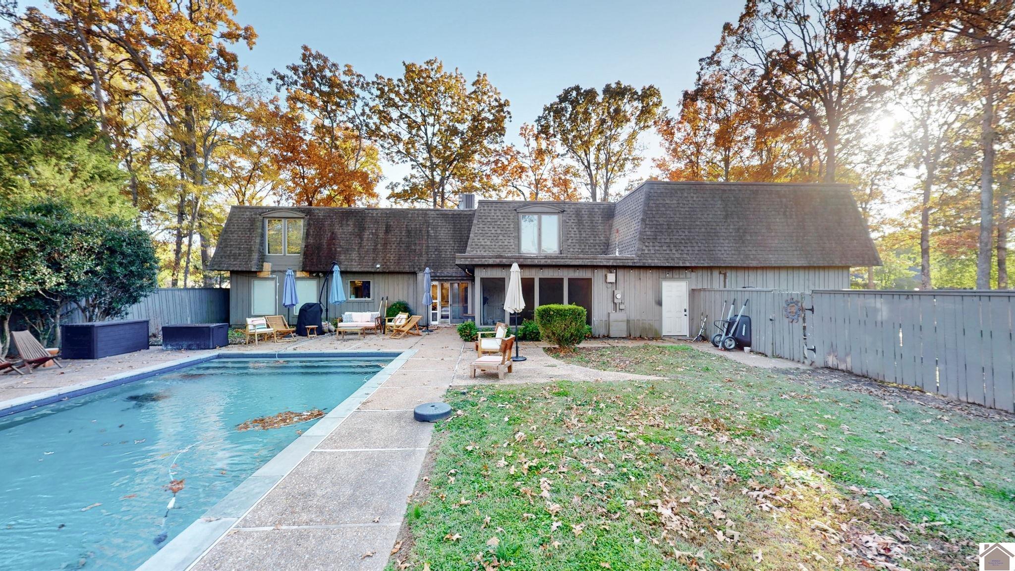 2115 Gatesborough Circle