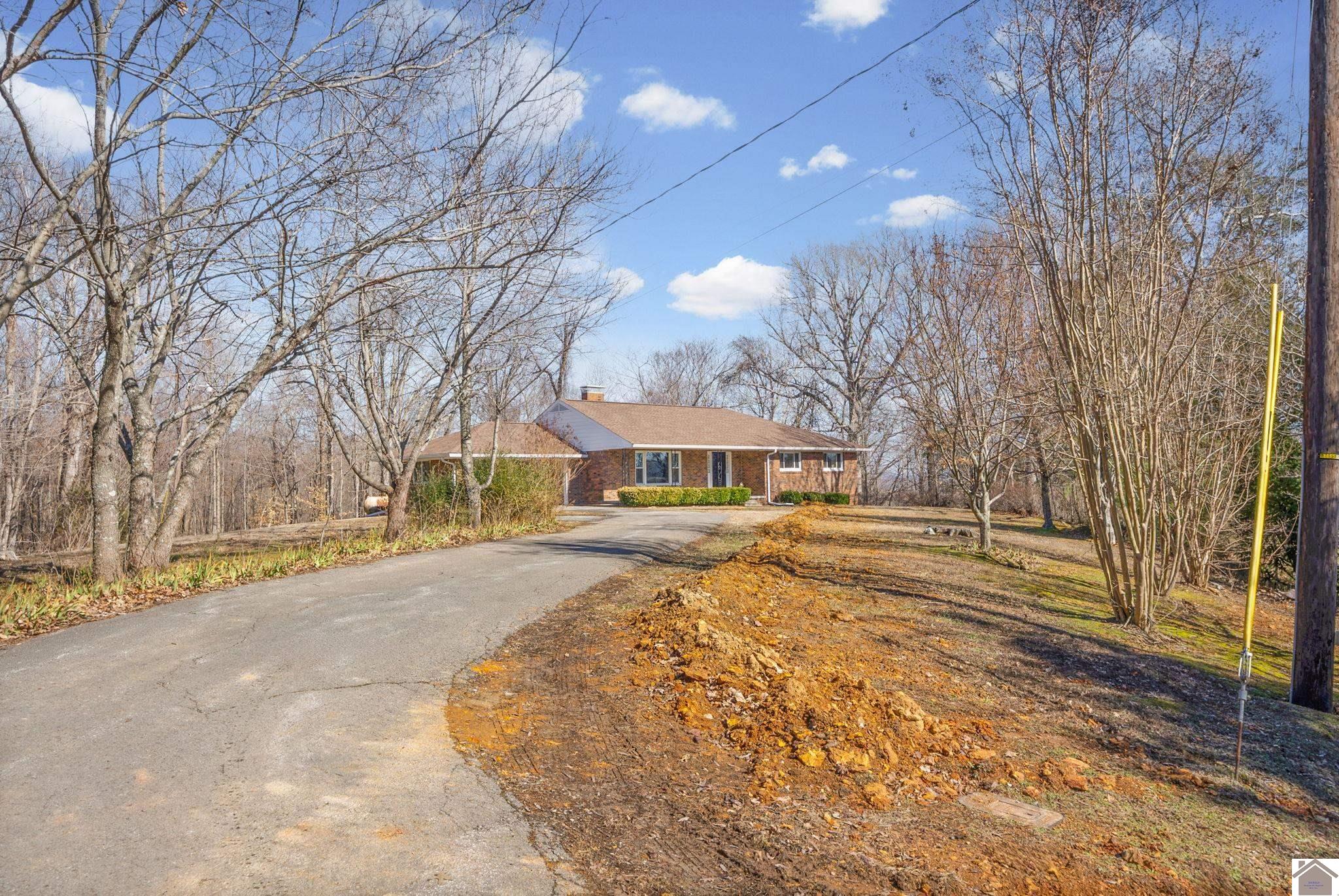17033 Dawson Road