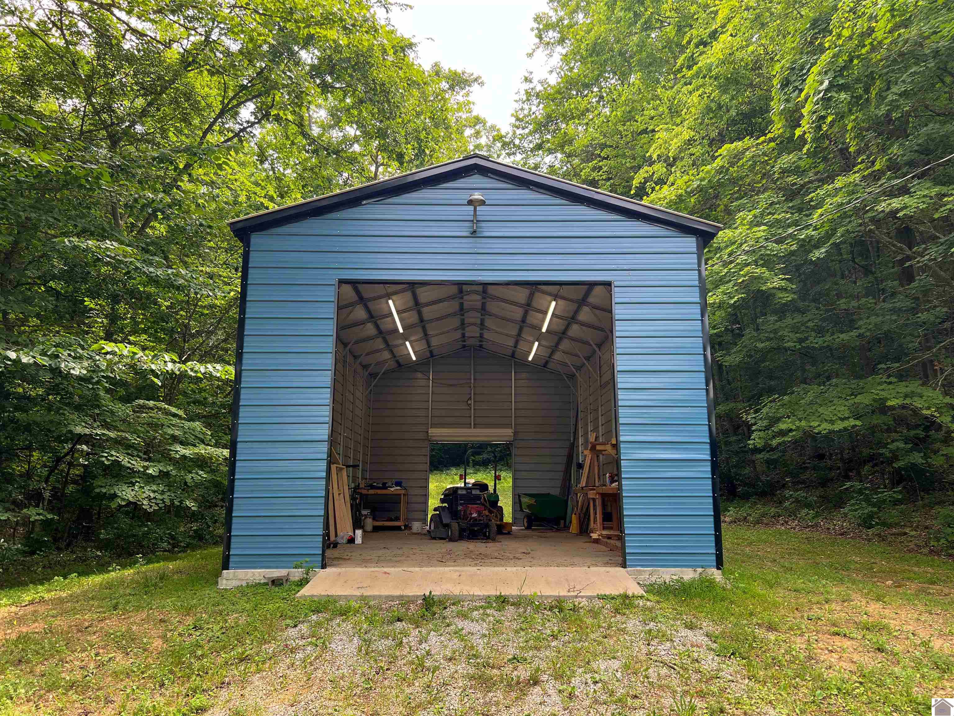1892,1900 McDonald Ferry Rd.