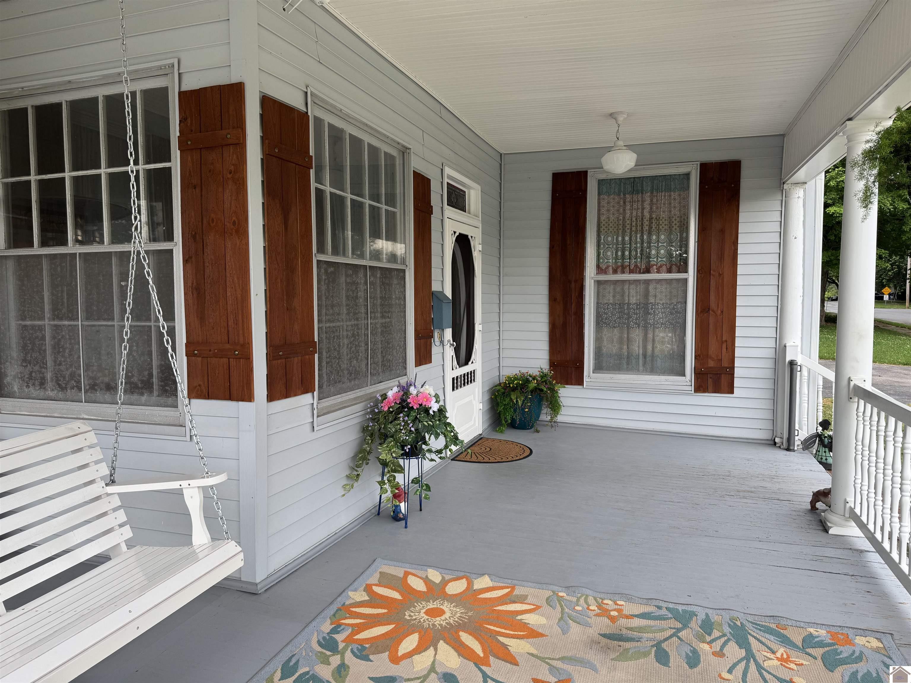 203 W. 13th St.