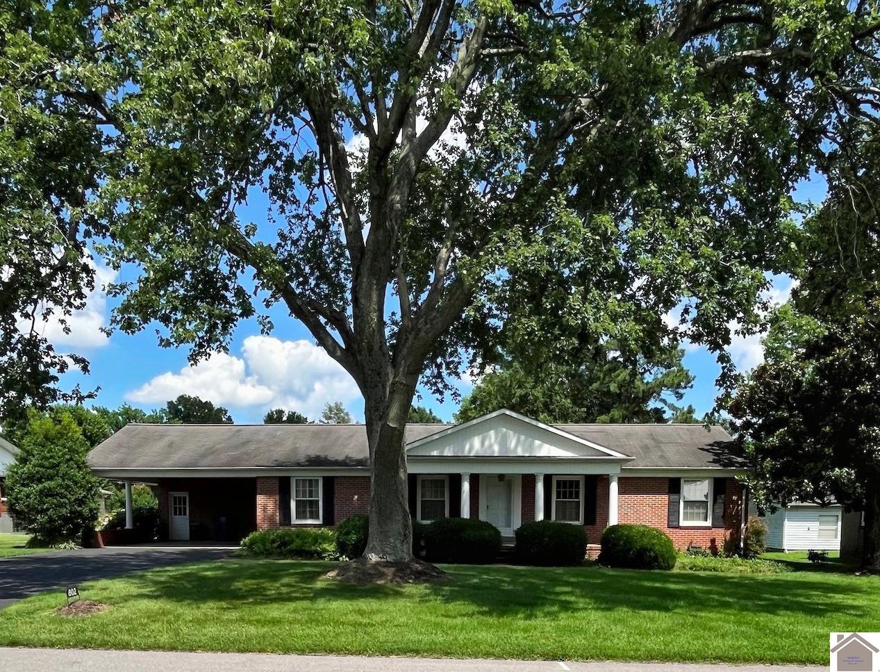 802 N 20th