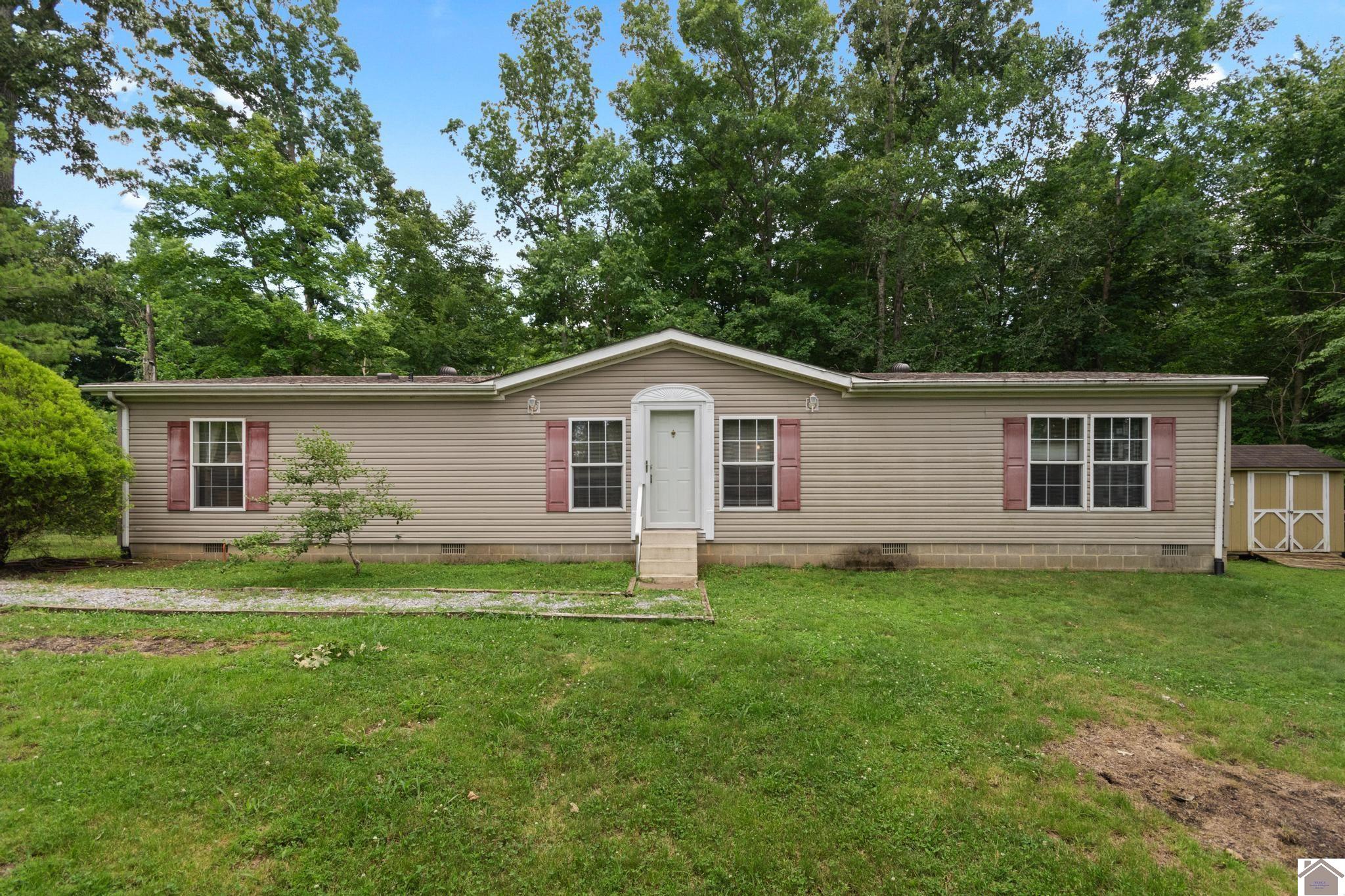Photo 1 of 38 — 75 Walnut Drive, Cadiz, KY 42211