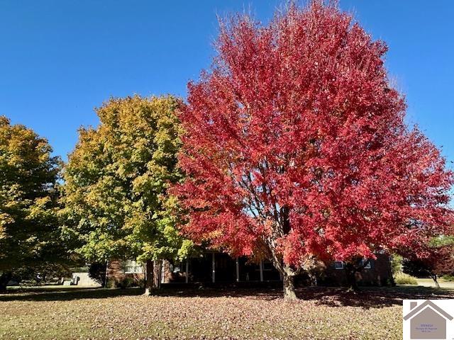 2200 Creekwood Drive