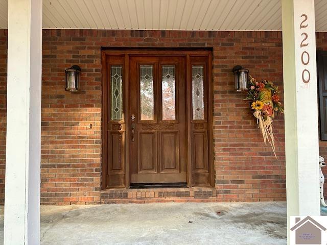 2200 Creekwood Drive