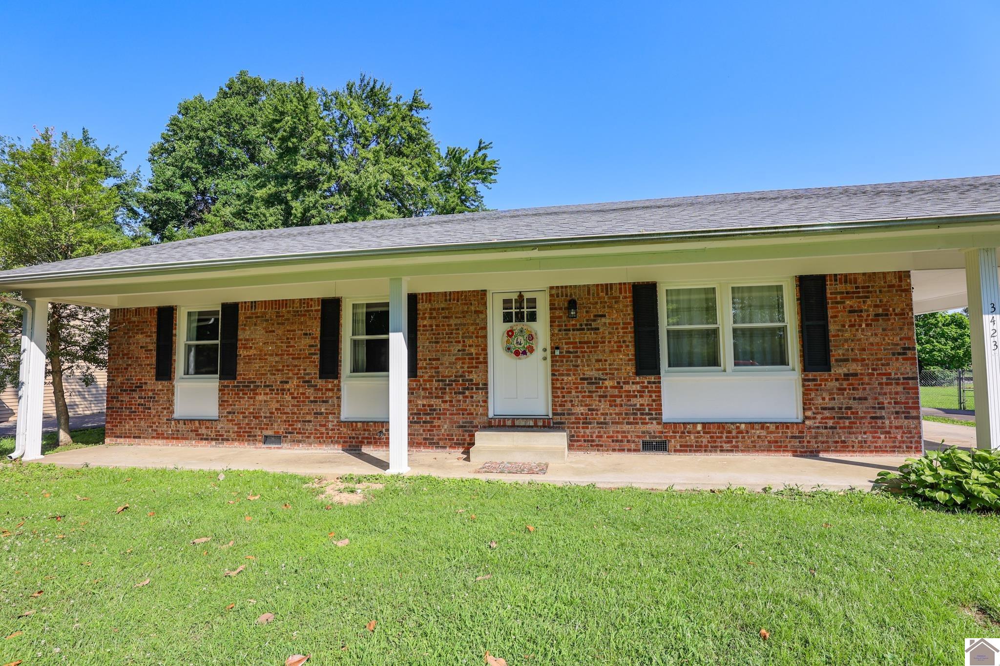 3423 Pines Rd