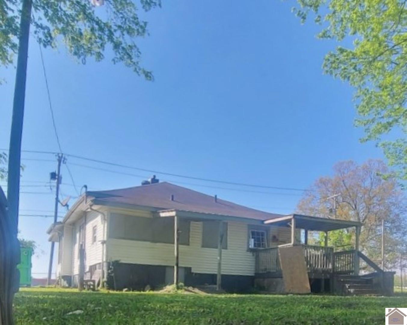 604 Locust Avenue