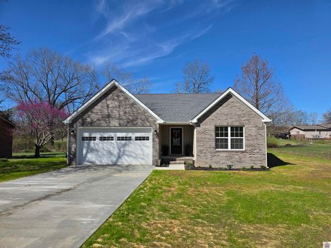 422 Maplewood Circle Murray KY 42071