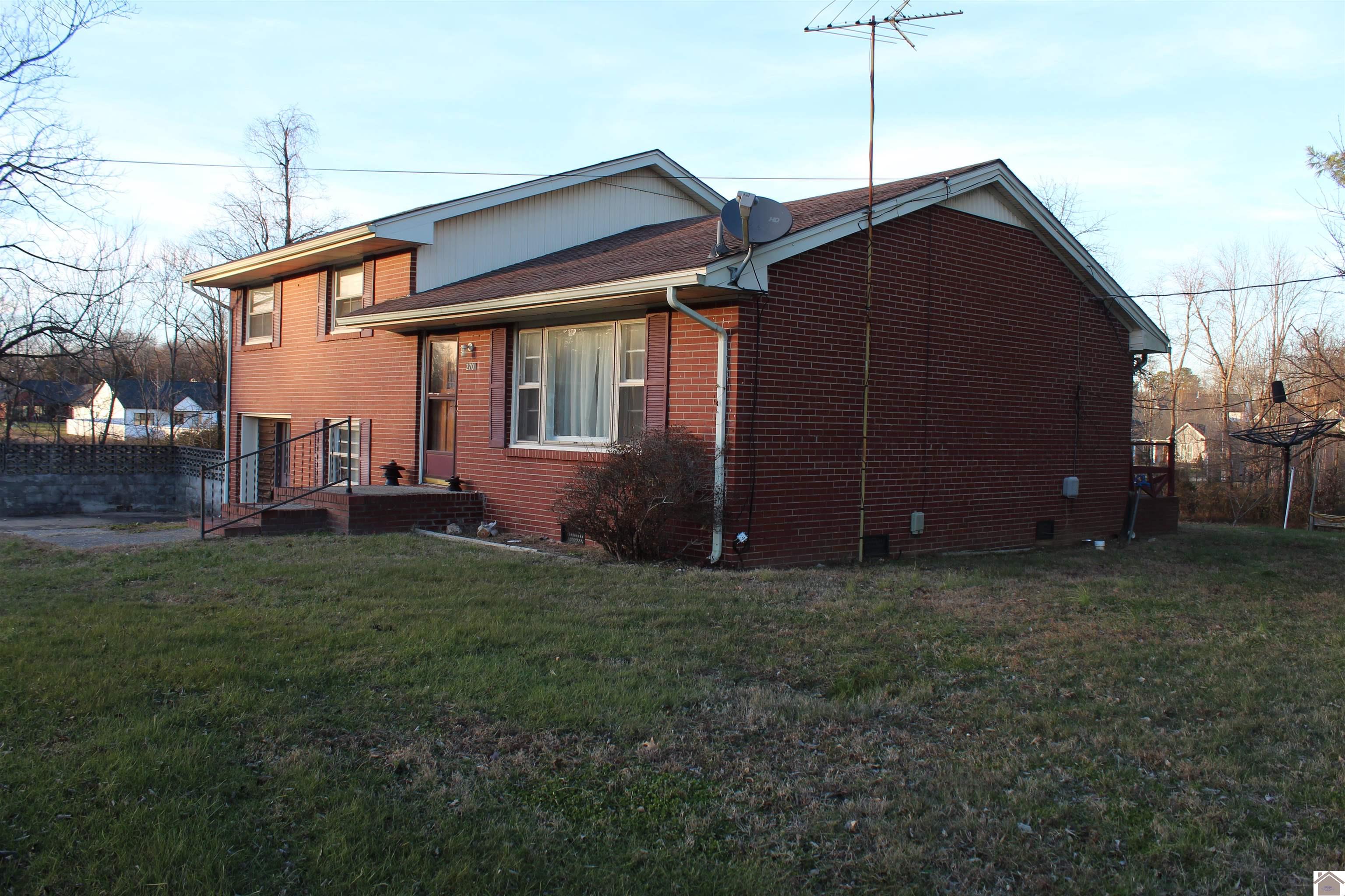 2701 N Friendship Road