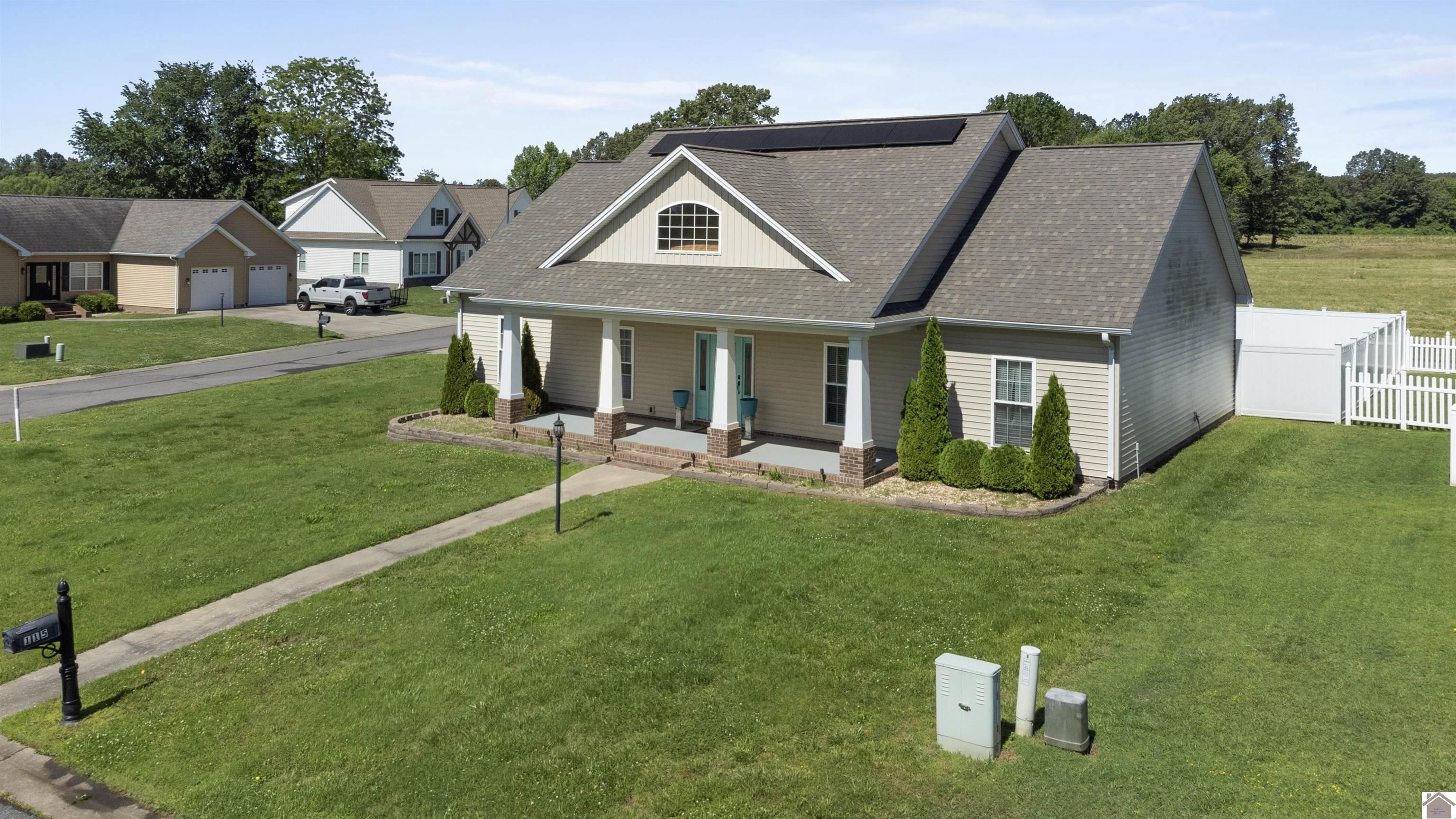 115 Pinewood Trail