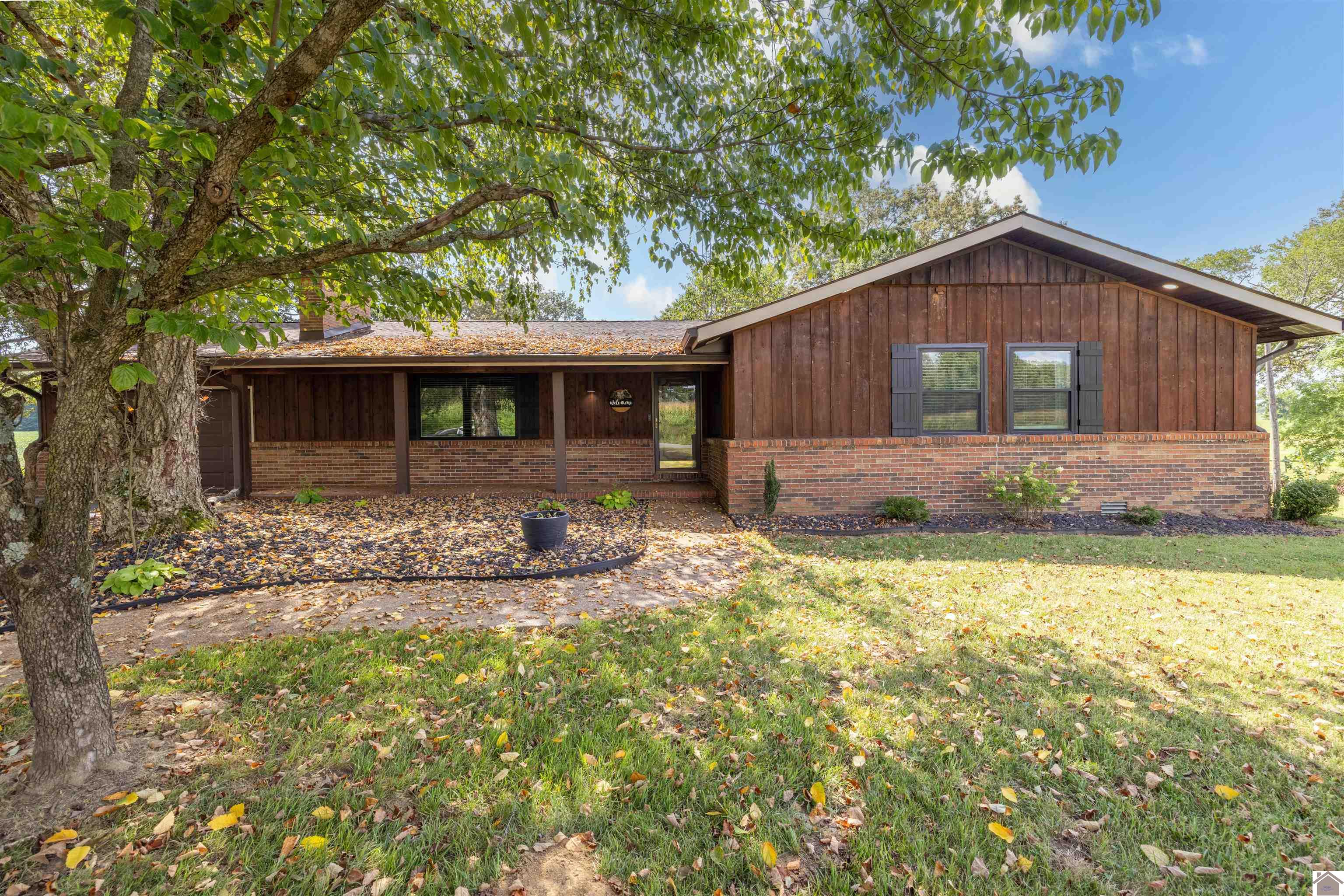 2585-B Crossland Road