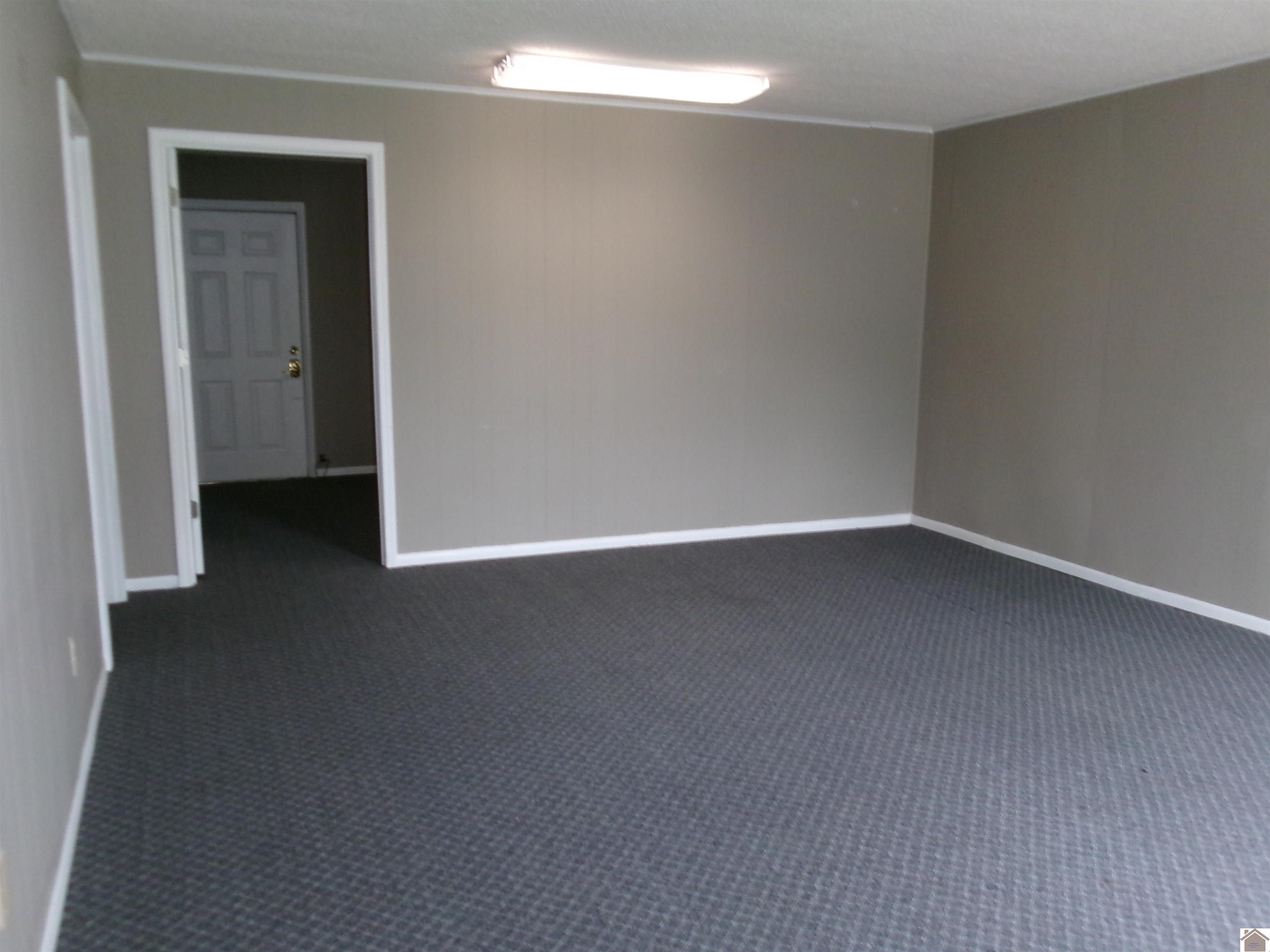 1209 Cuba Rd