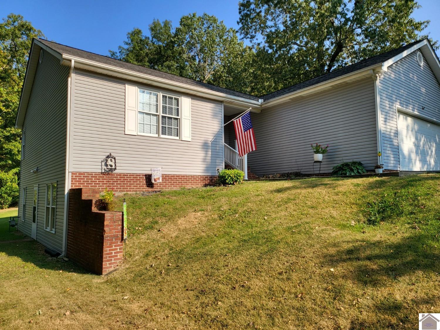 265 Green Oaks Ln