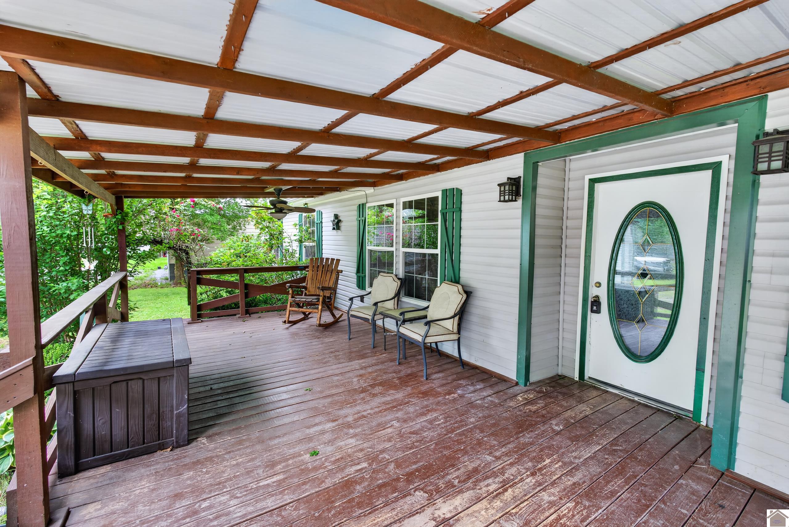 1911 Husband Road