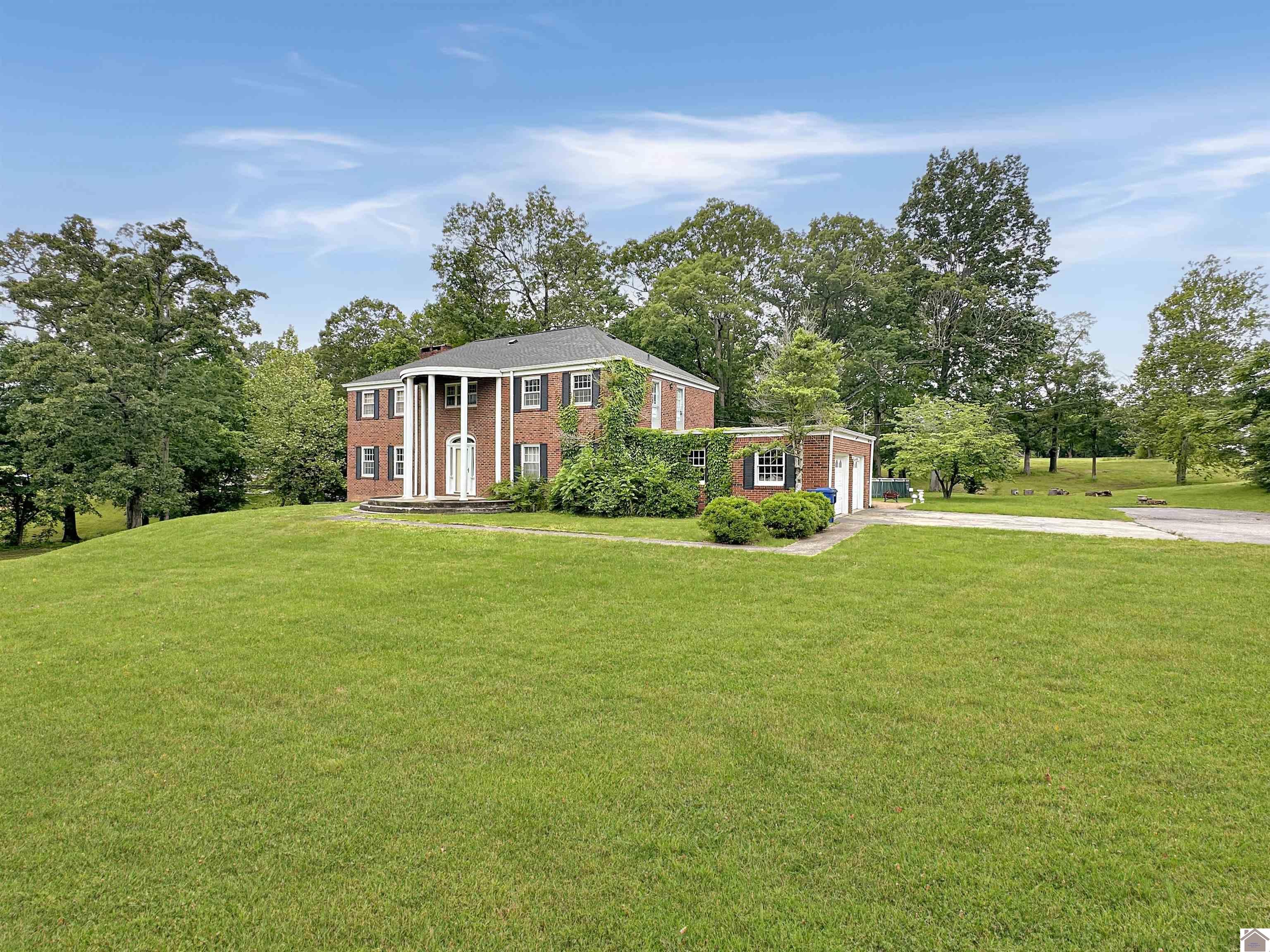 956 Mayfield Hwy
