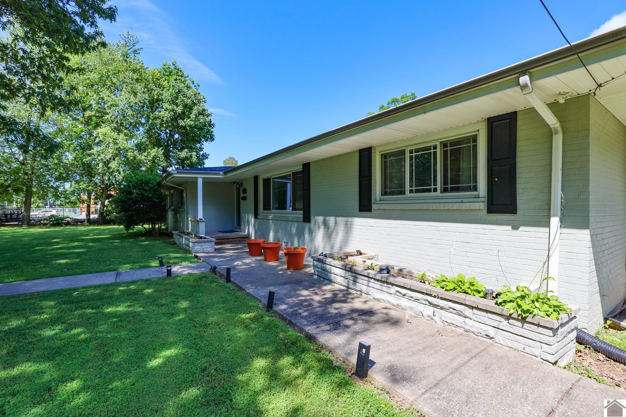 1450 HC Mathis Dr