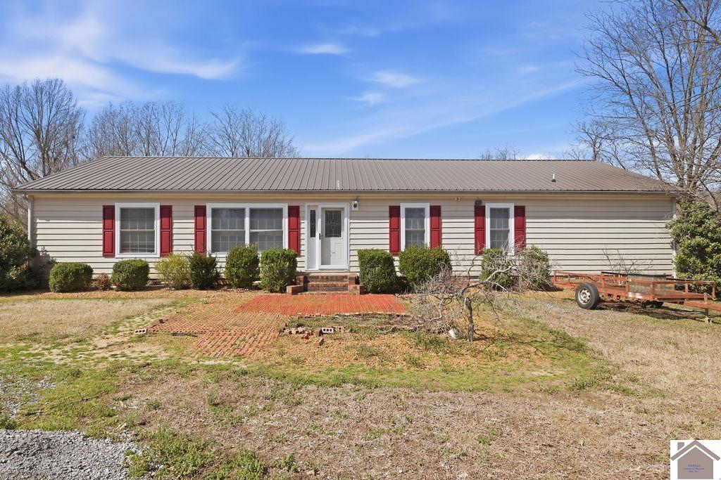 Photo 1 of 24 — 565 martin rd, Wickliffe, KY 42087