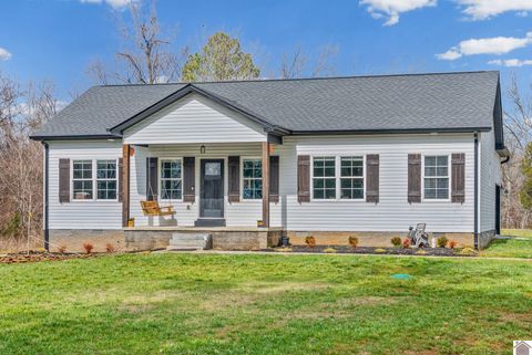 1698 Montgomery Church Road Cadiz KY 42211