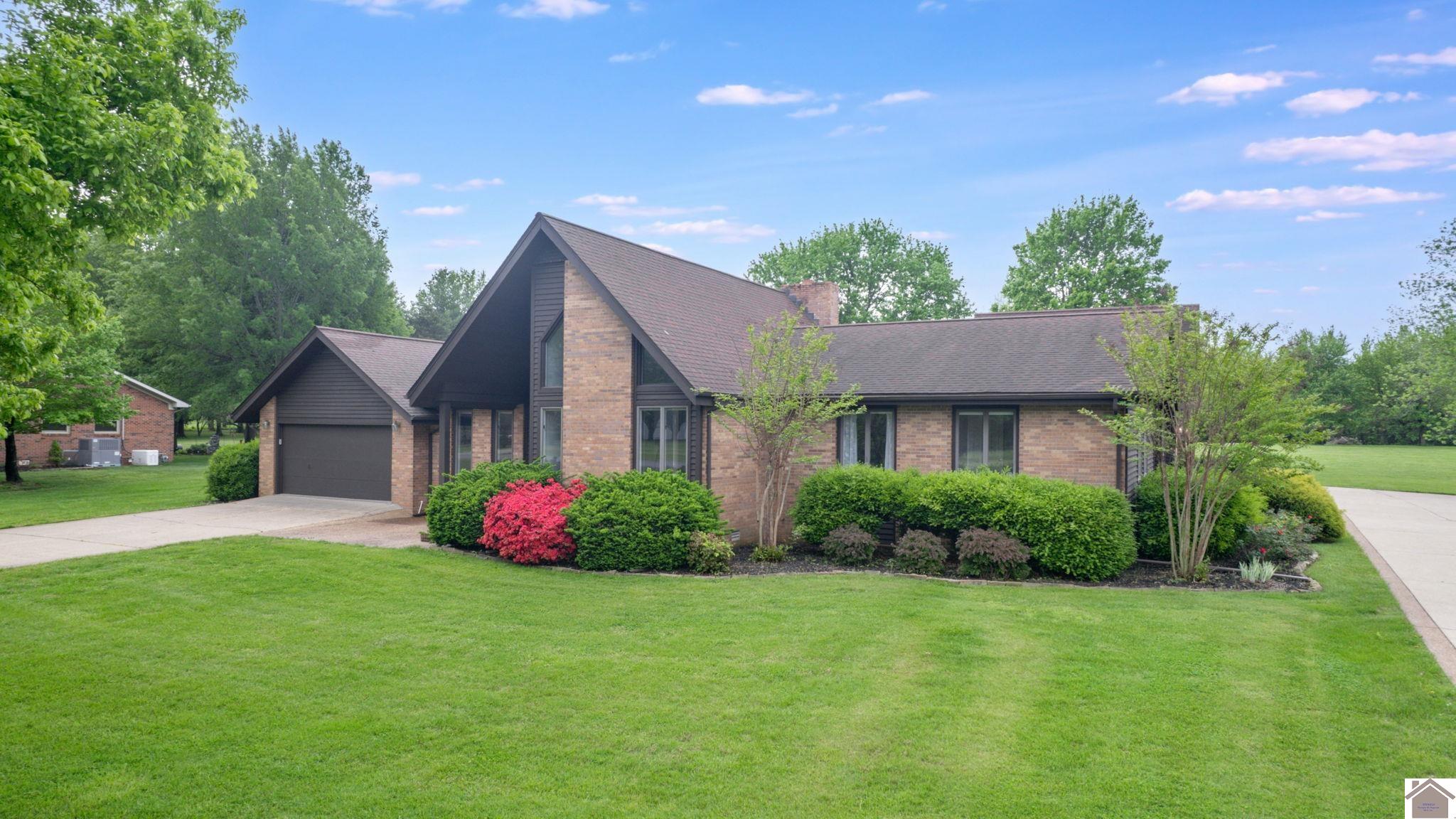 201 Orchard View Dr