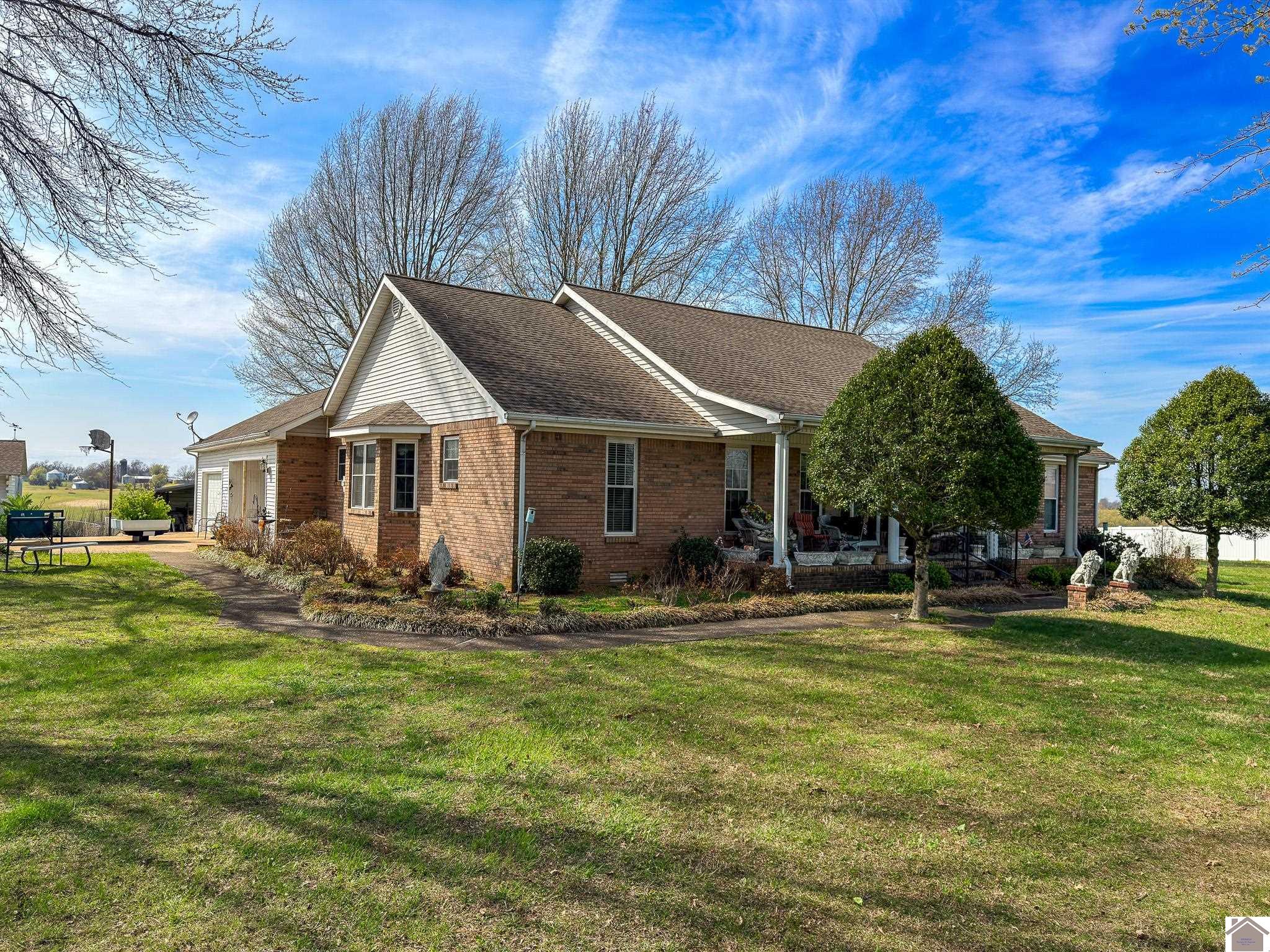 2811 County Road 1110