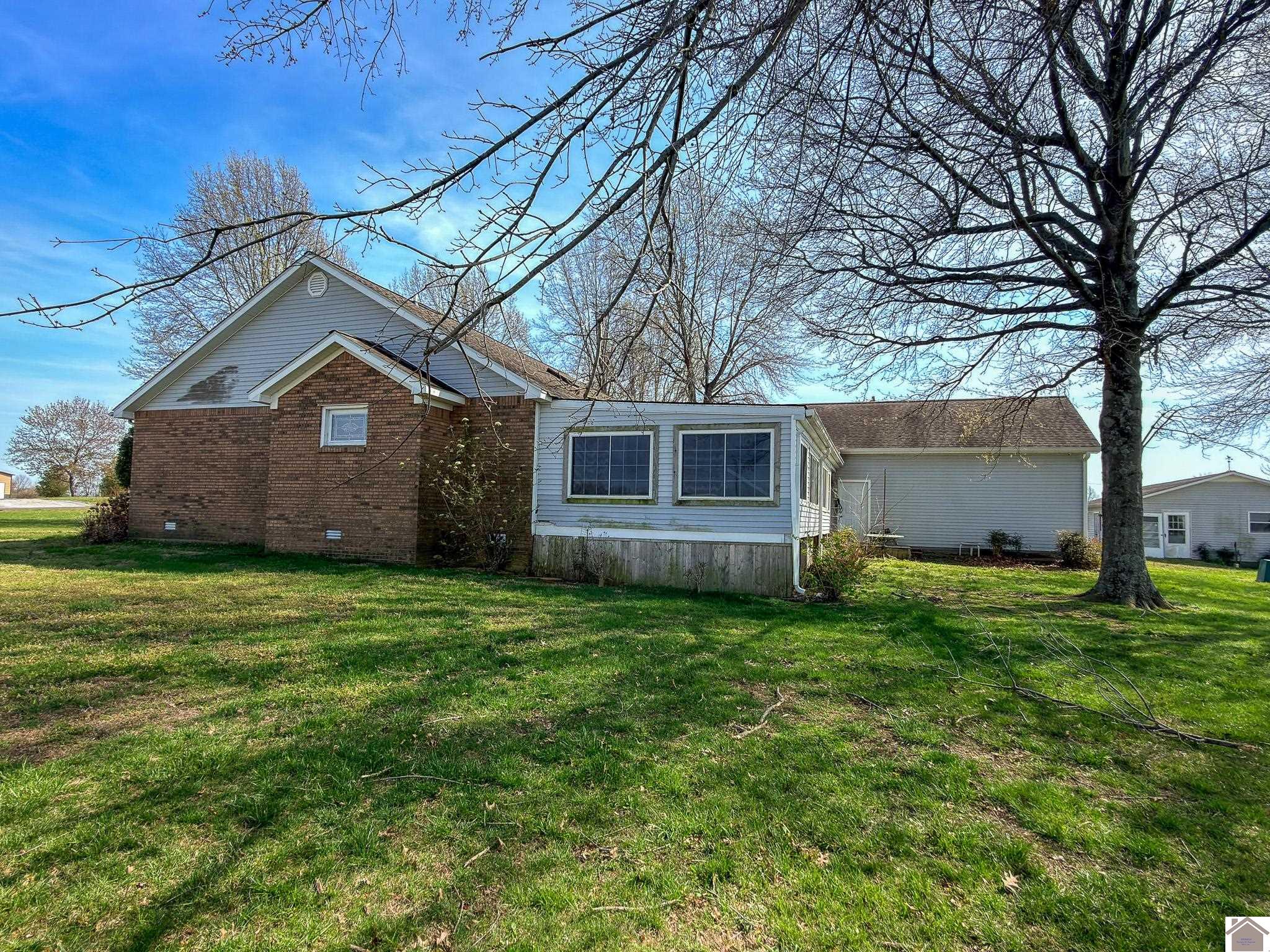 2811 County Road 1110