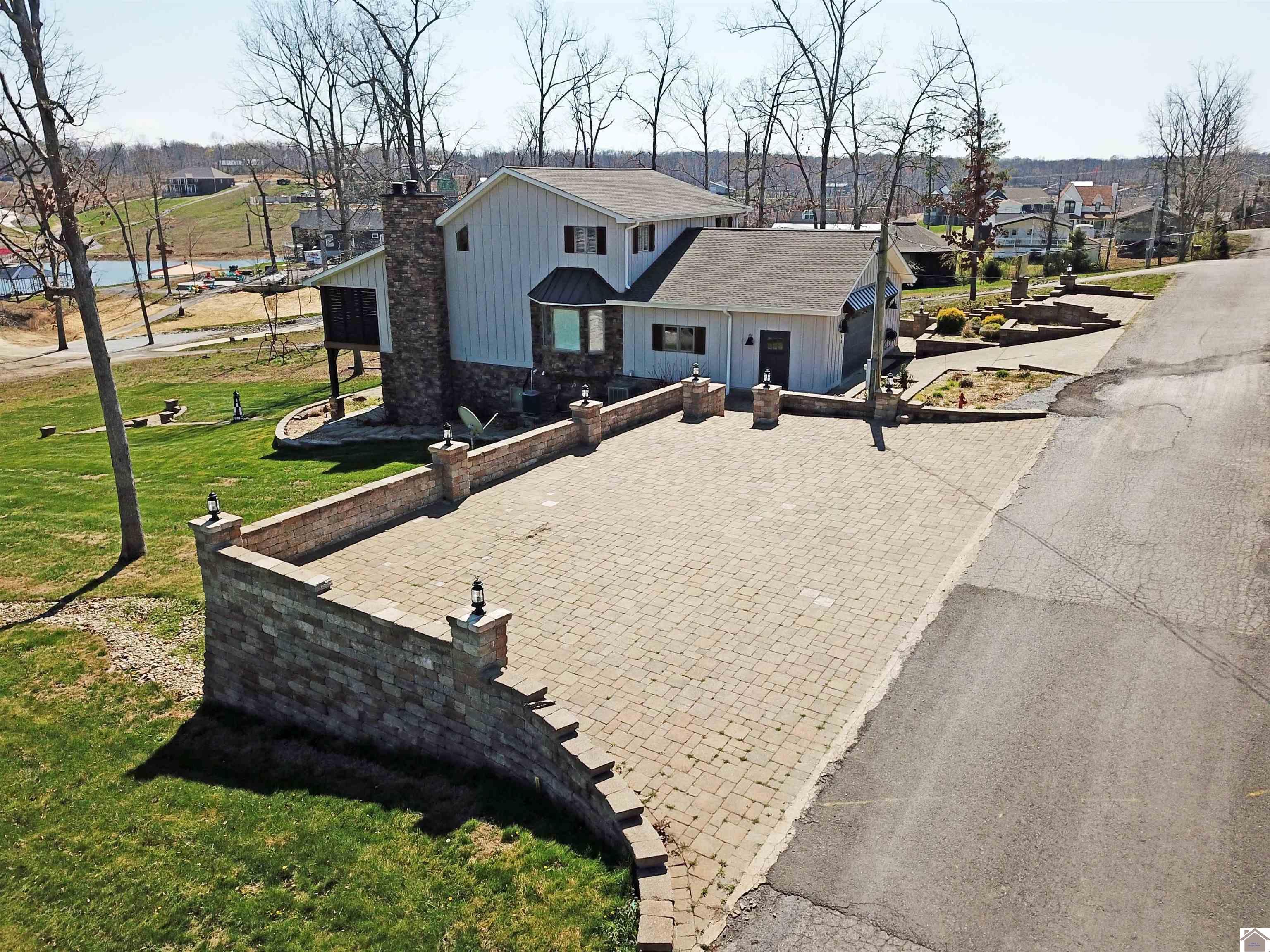 84 Knox Drive