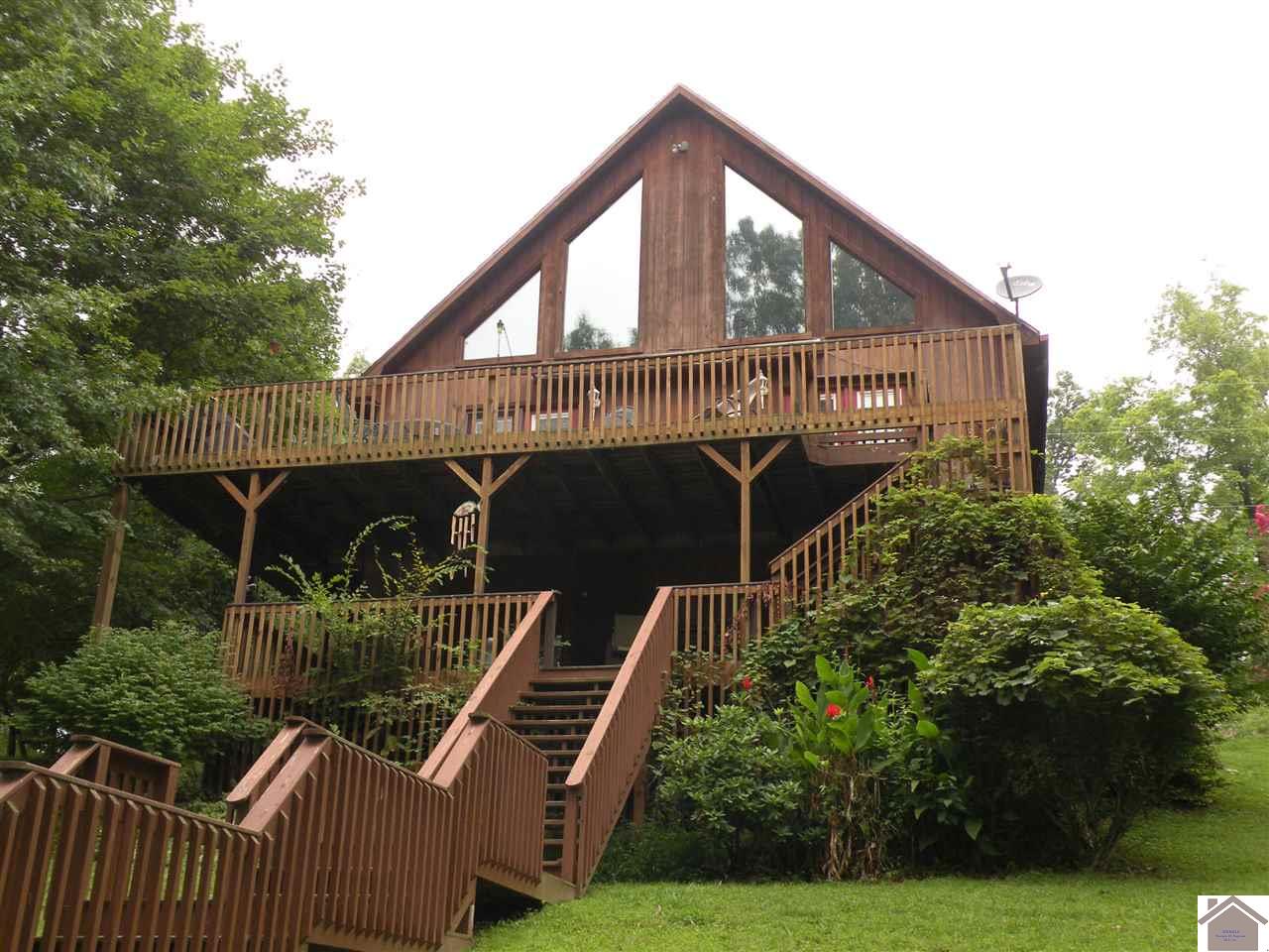 215 Daniel Boone Drive