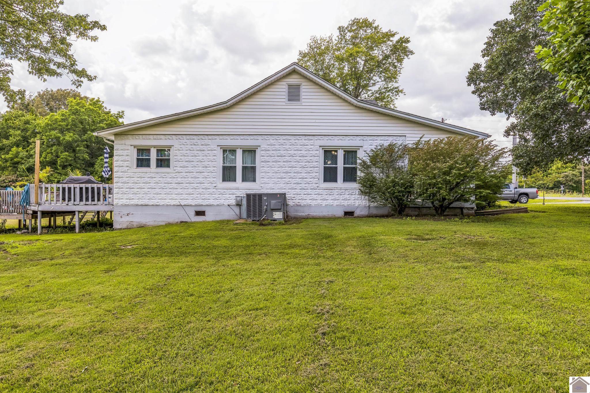 7950 Woodville Road