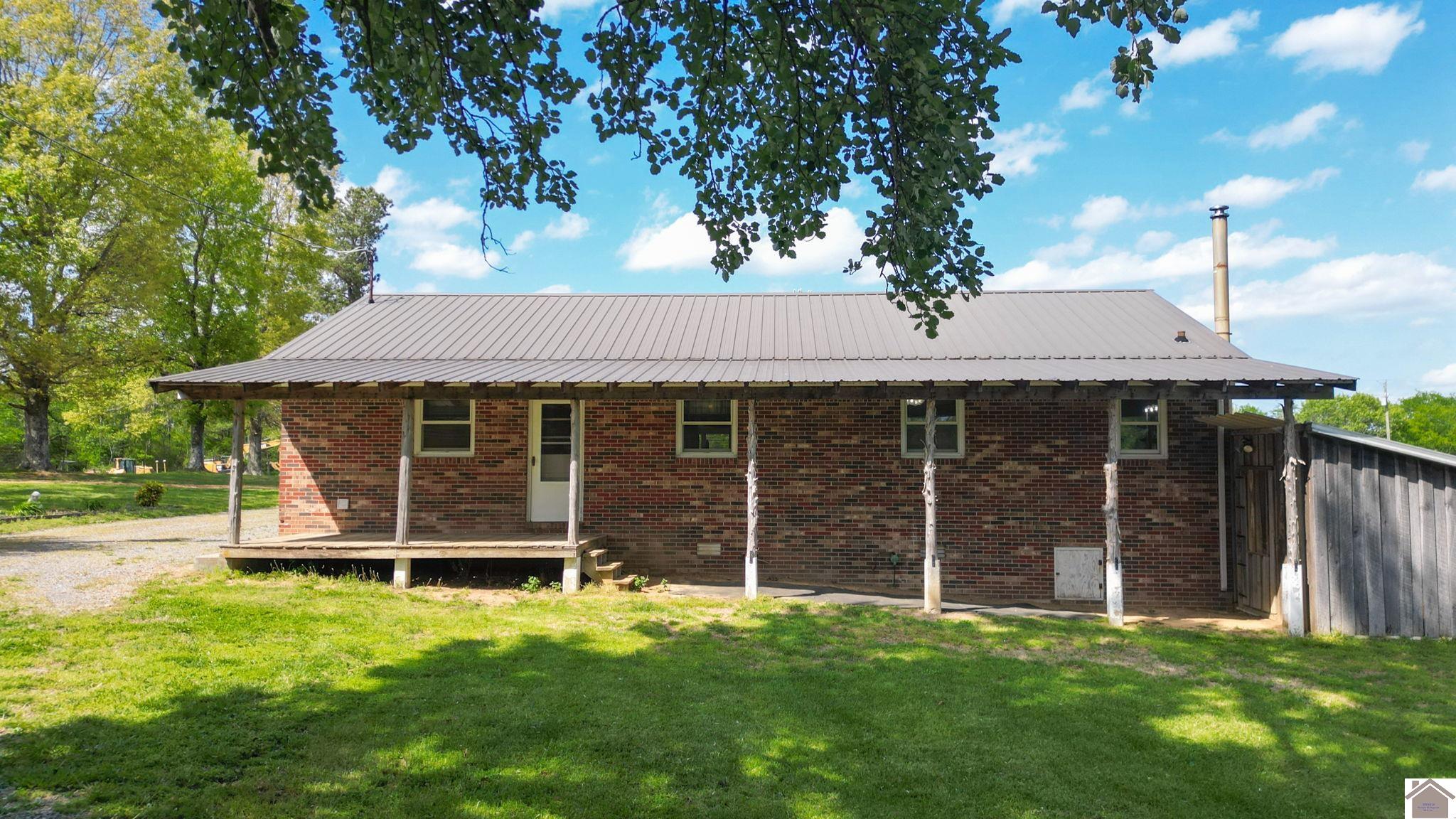 1875 Buffalo Road