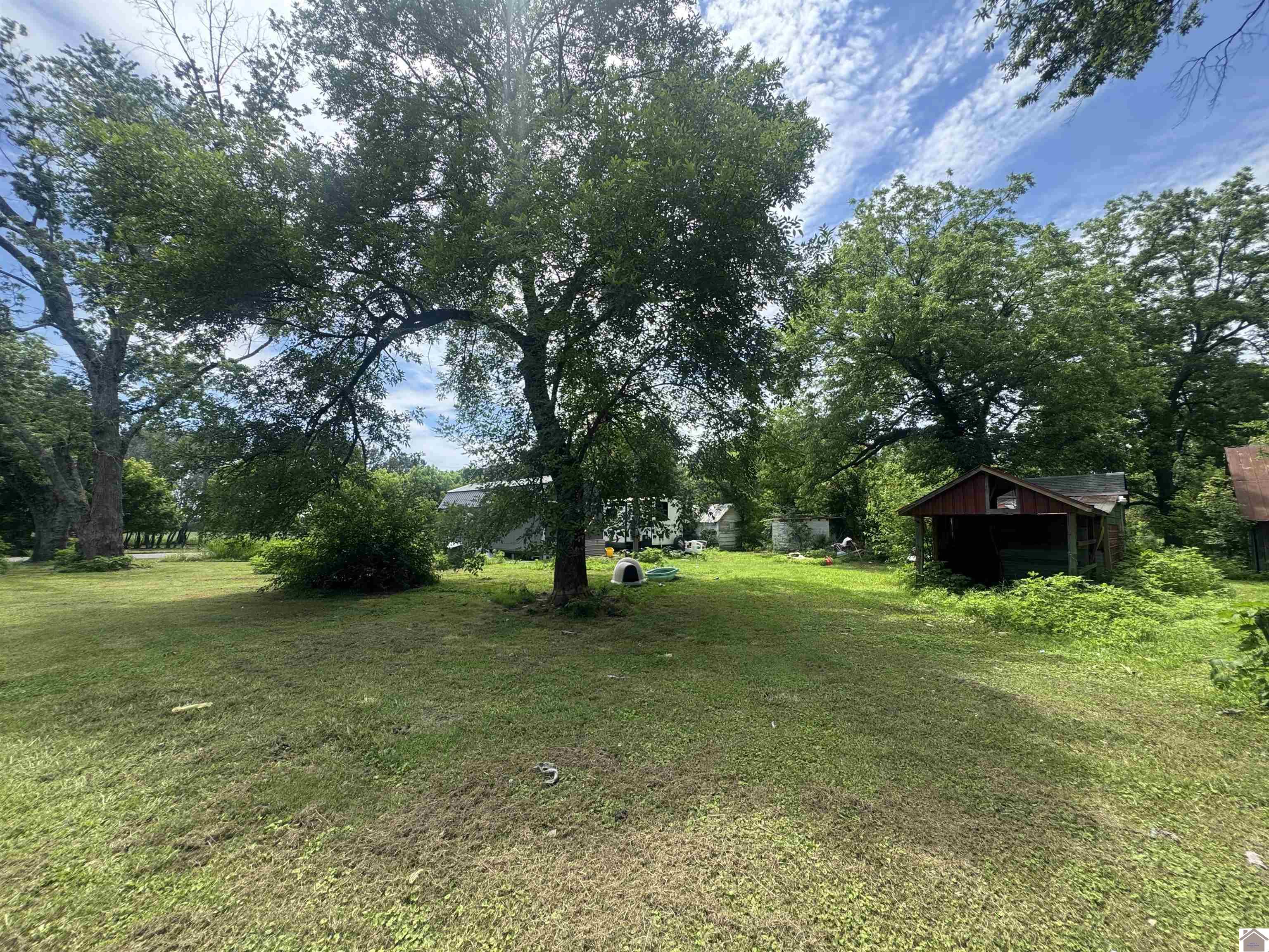 414 State Highway 1748 E - Photo 4