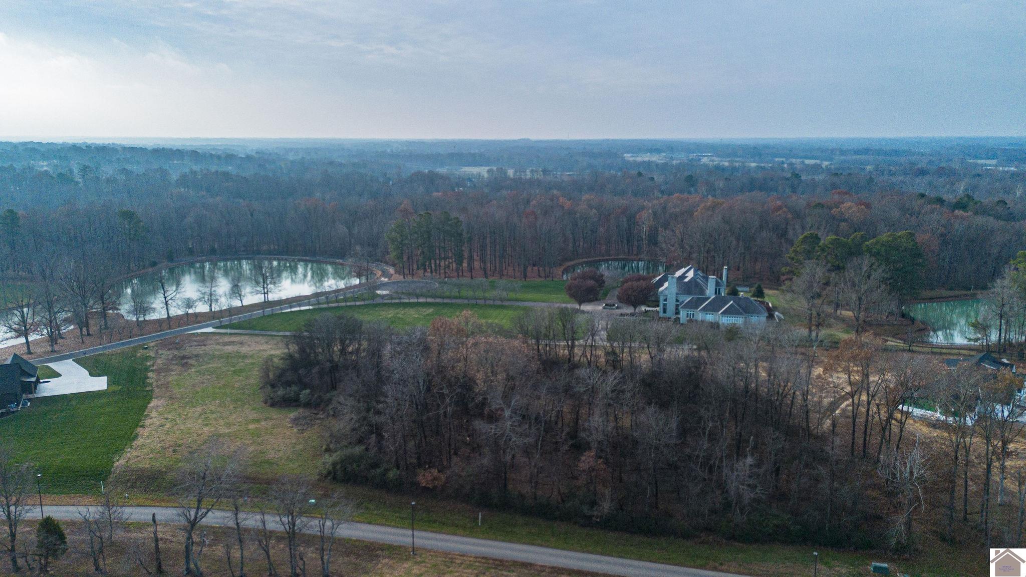 2261 Stonehaven Lane