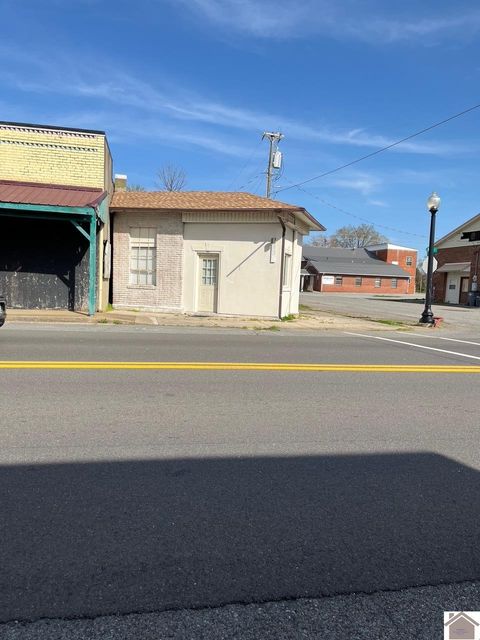 301 Main Street Hazel KY 42049