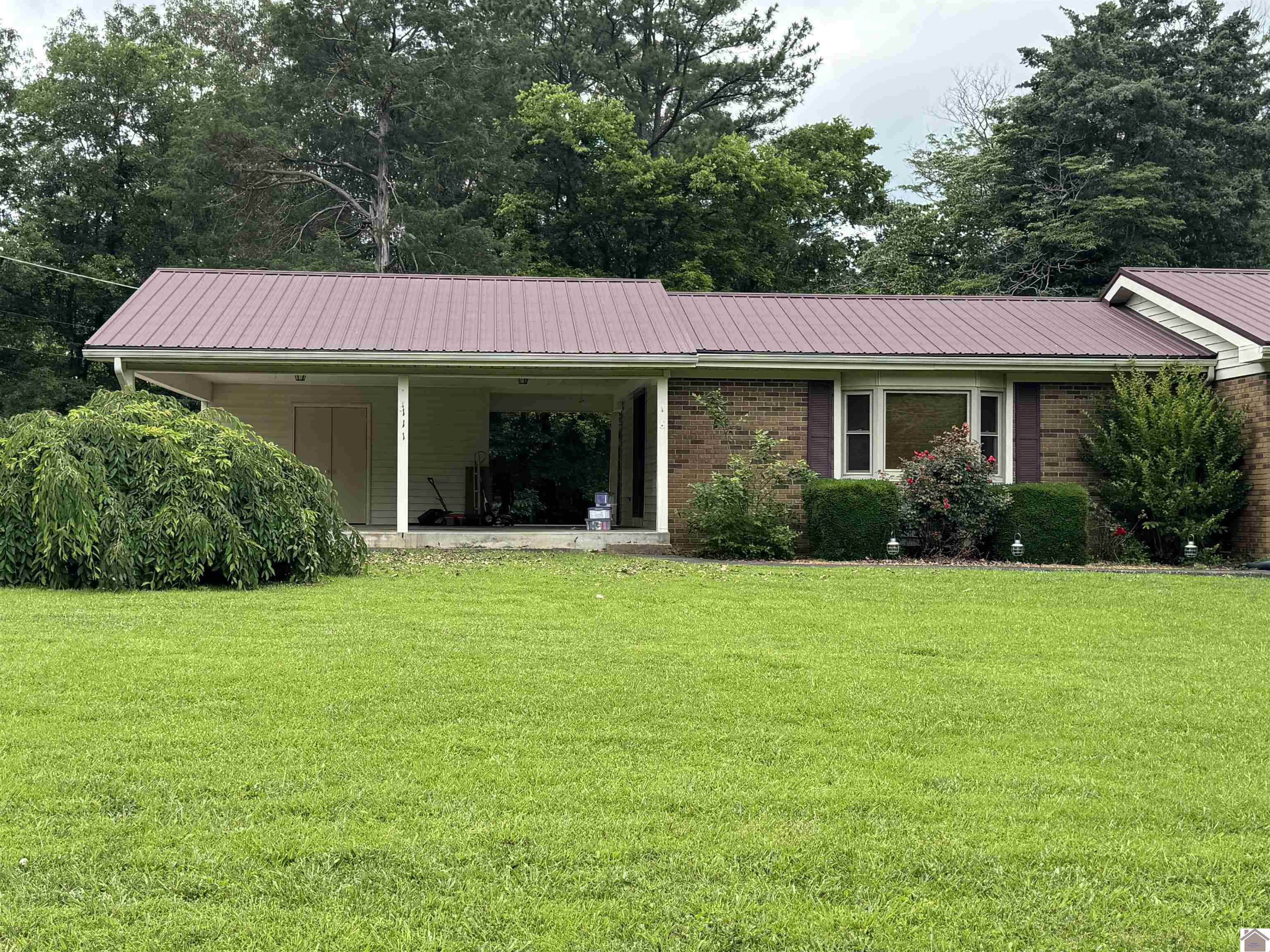111 Cherry Grove Dr.