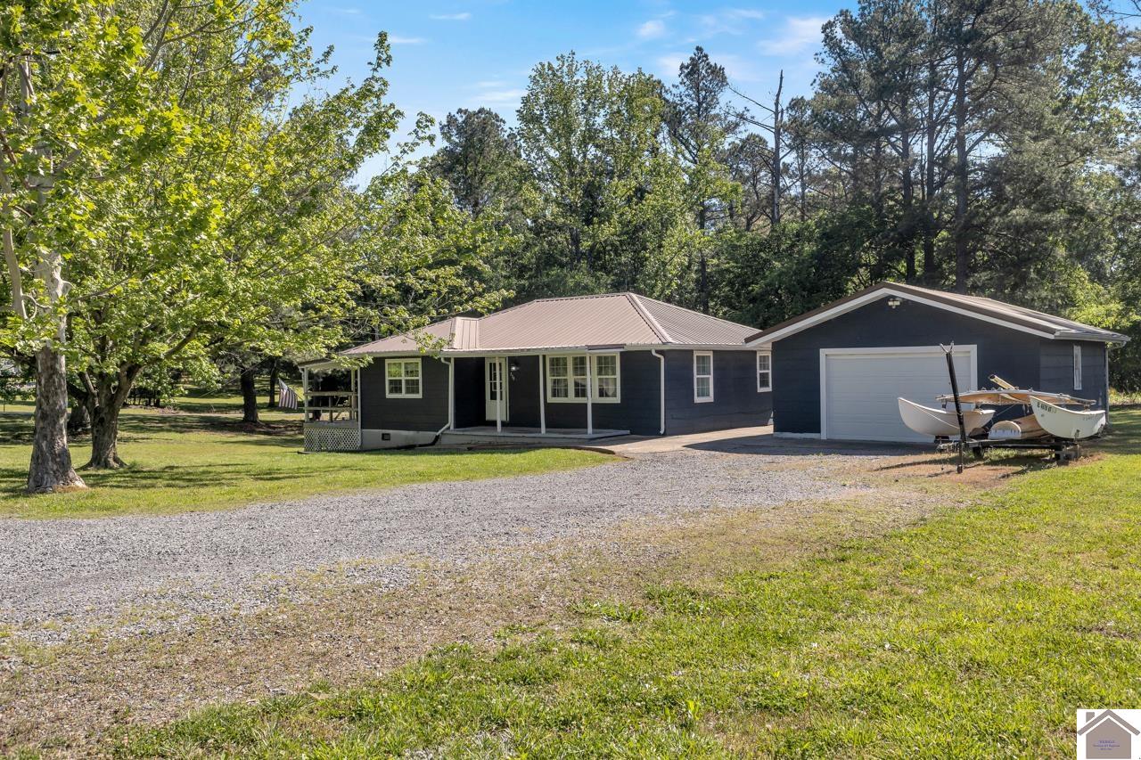 Photo 1 of 30 — 730 Tubbs Road, Benton, KY 42025