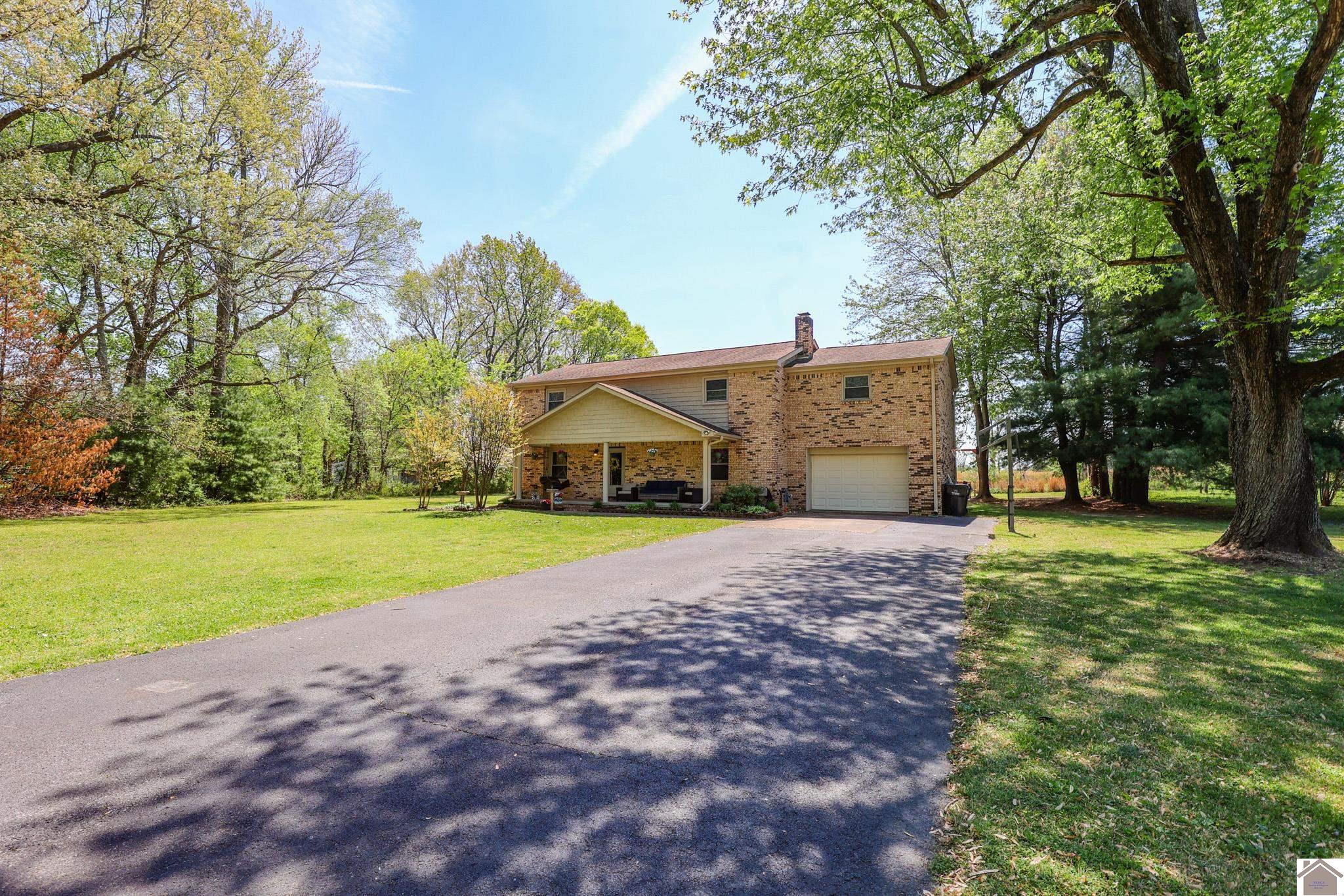 140 Brenna Dr