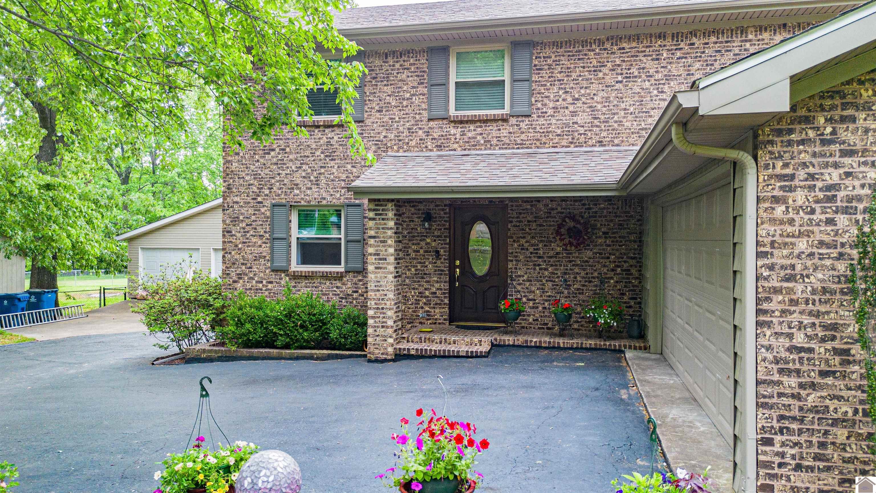 4840 Jeffery Lane