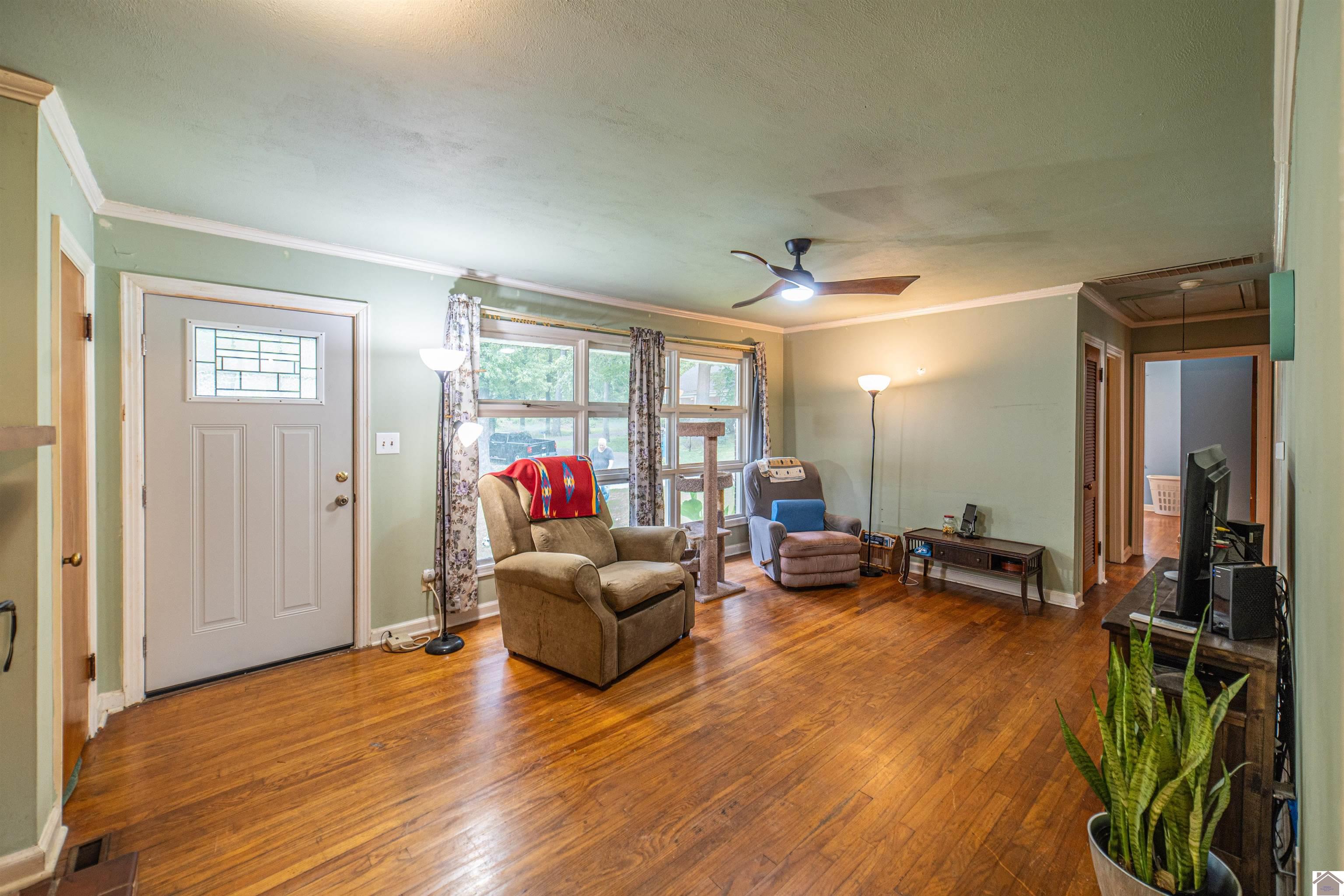 650 Cypress Circle