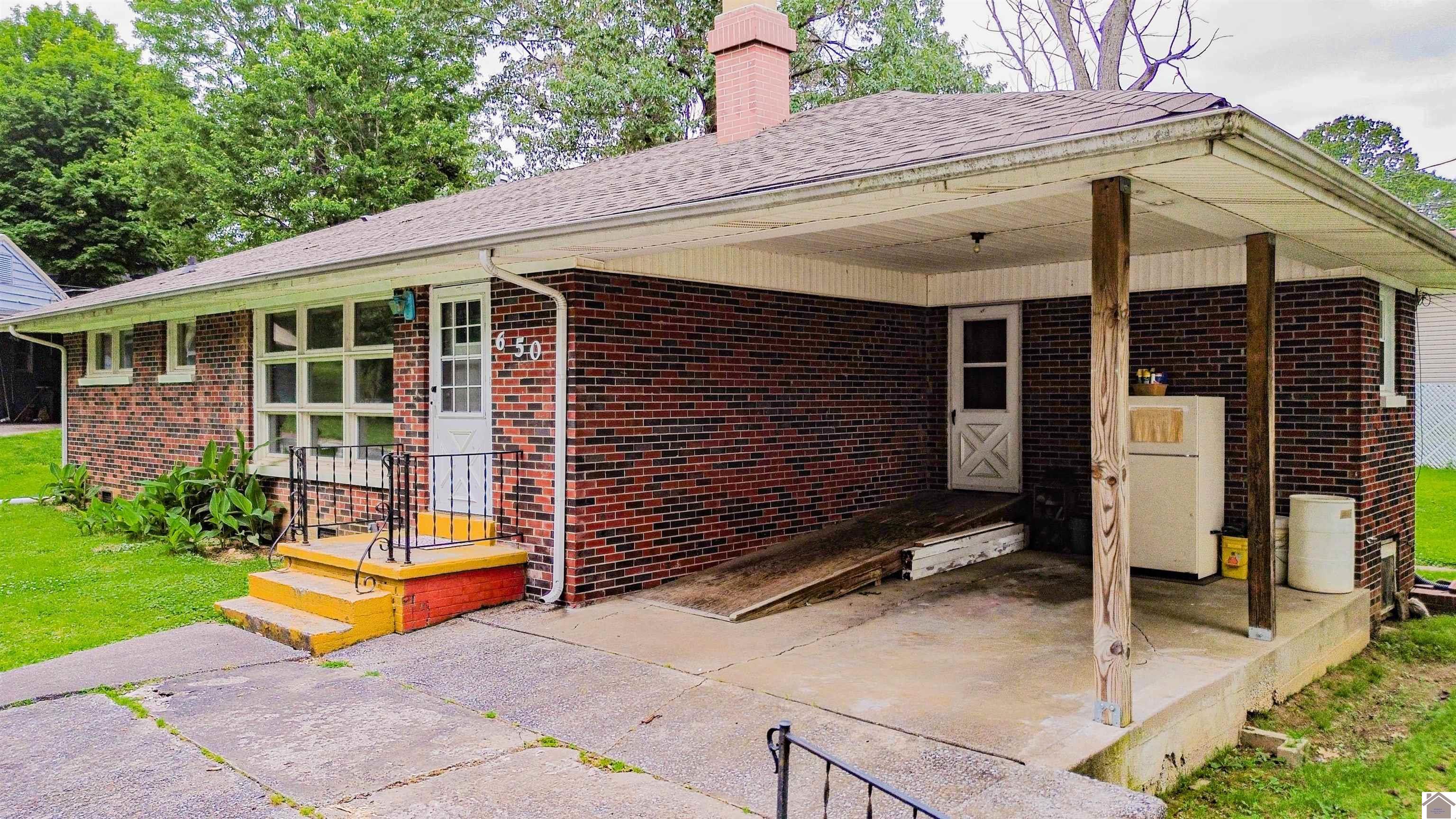 650 Cypress Circle