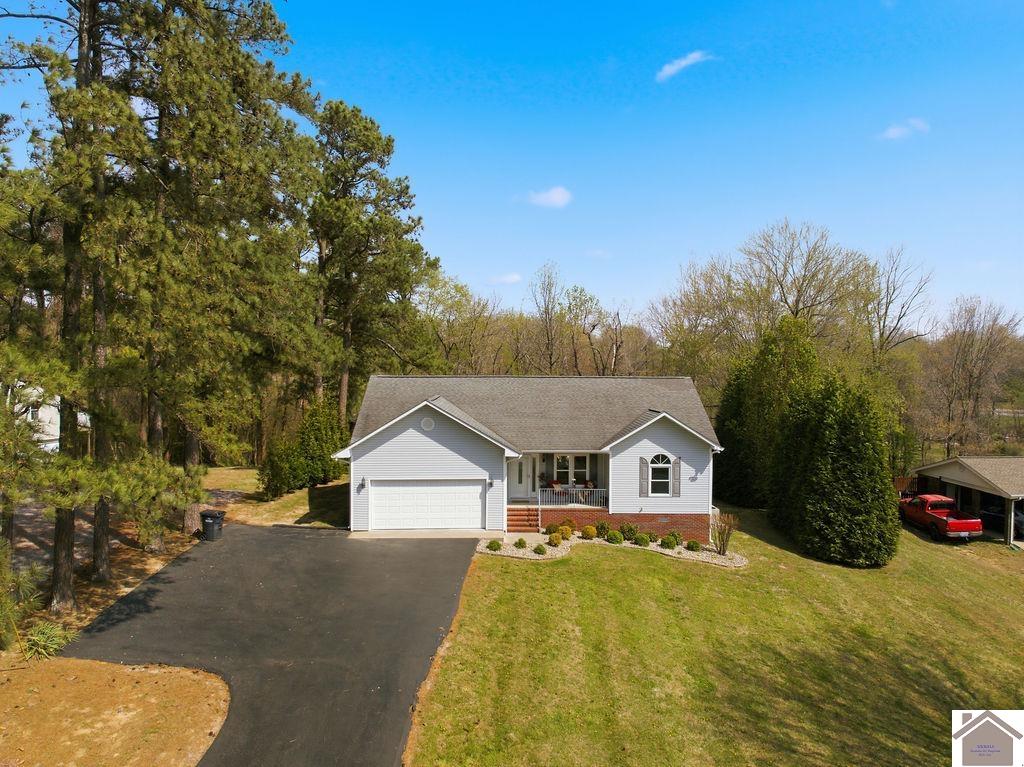 1205 Bleich Road
