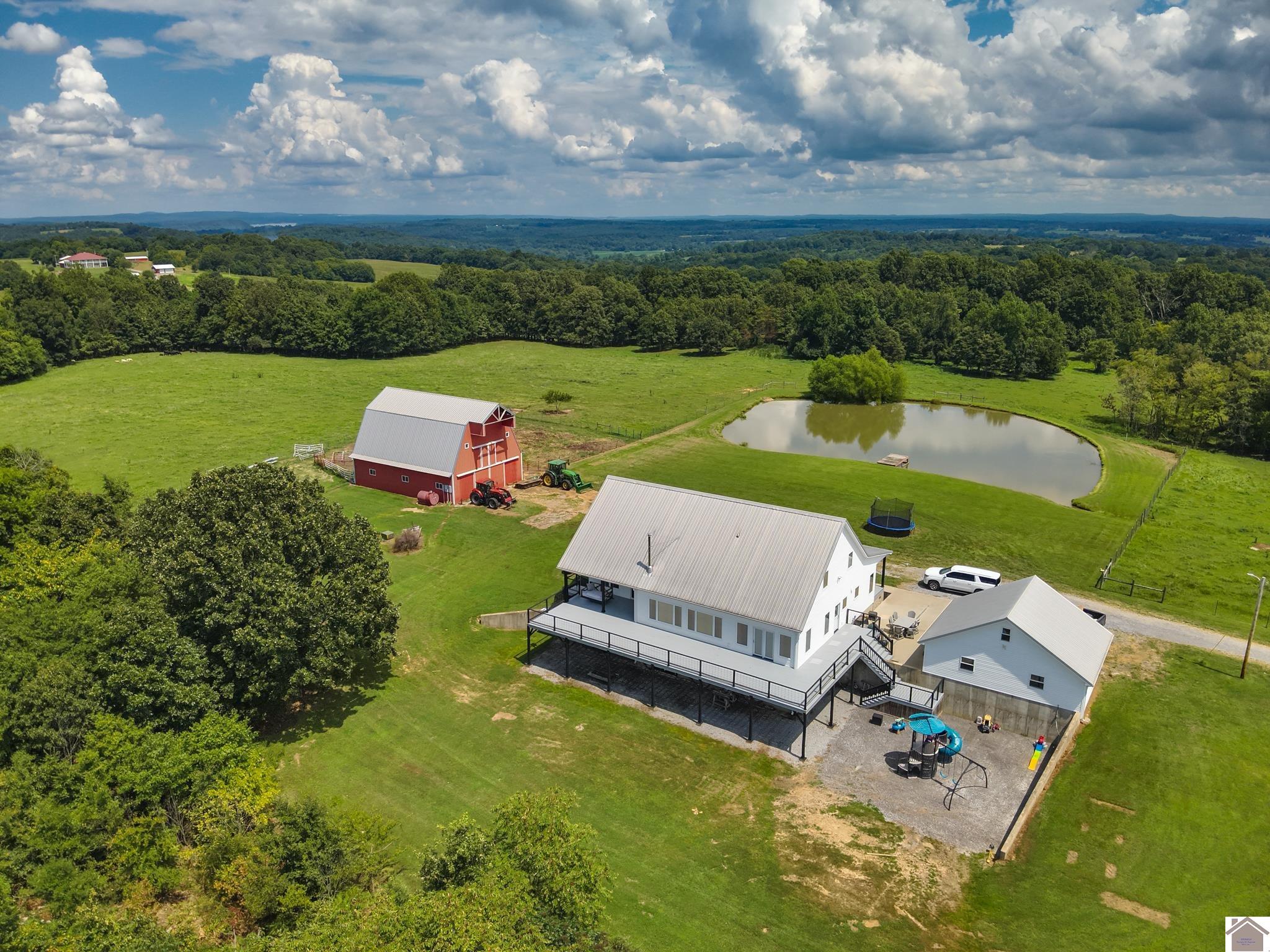 1789 Lola Road
