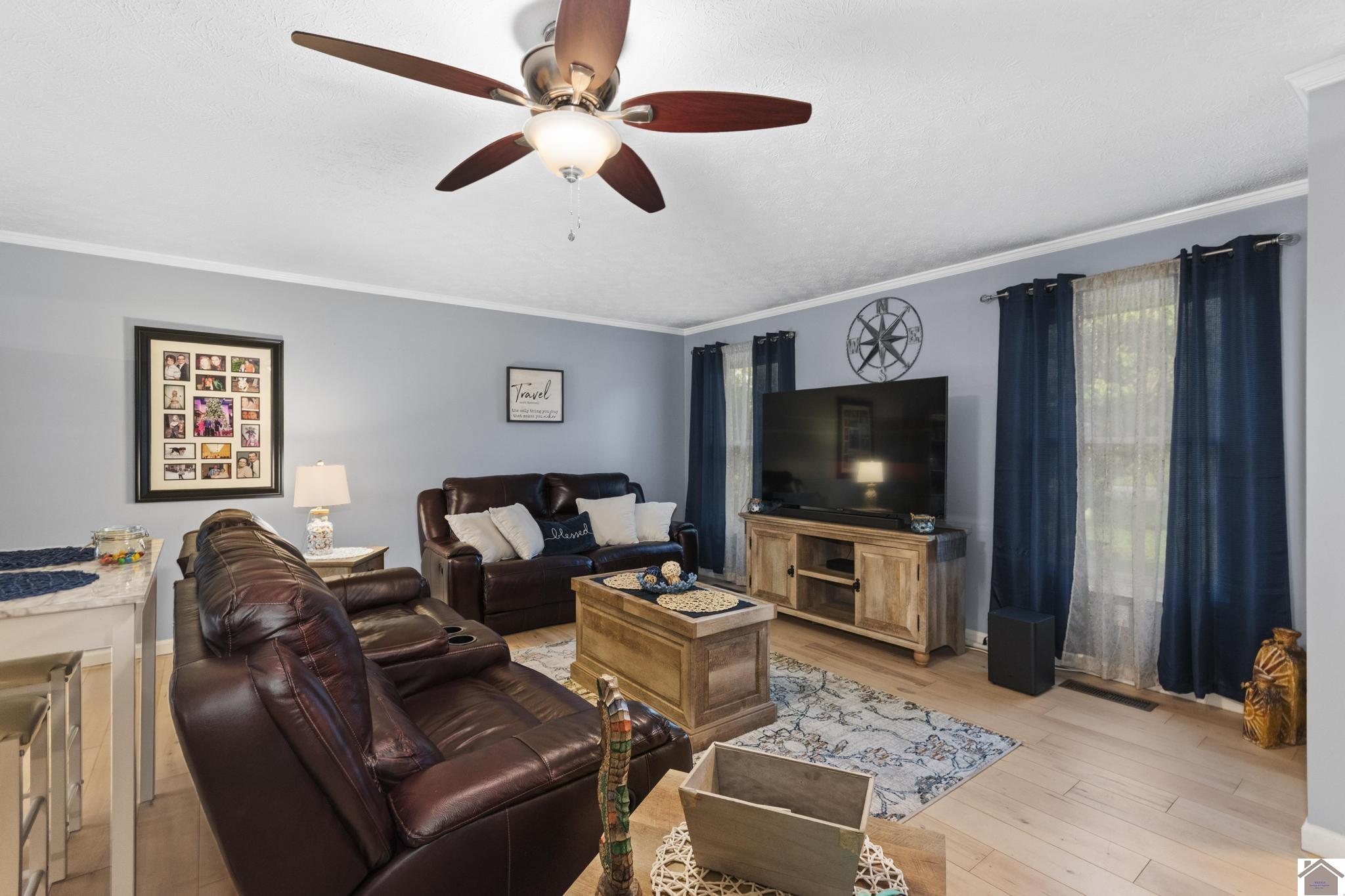 286 Hillington Drive