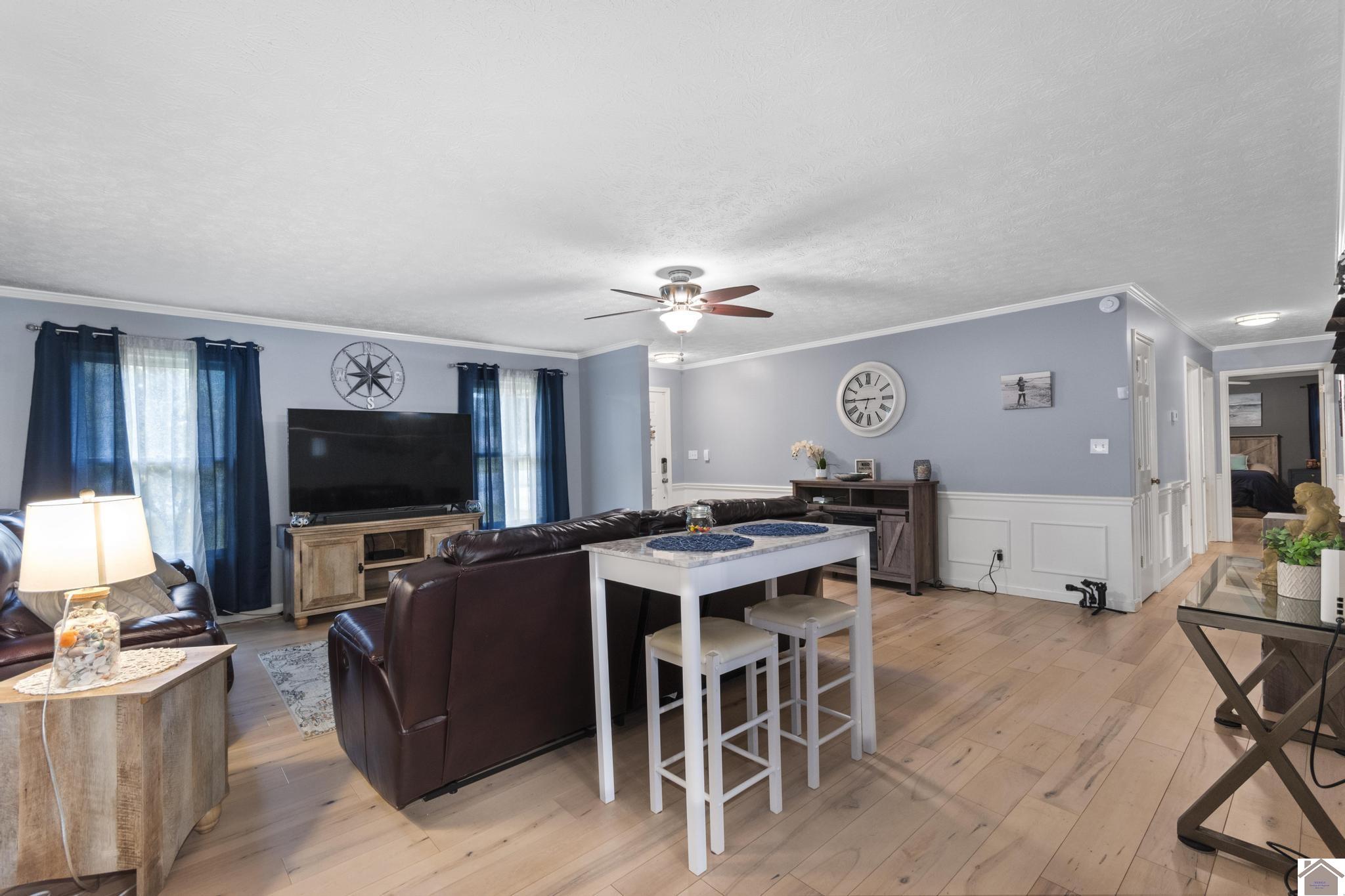 286 Hillington Drive