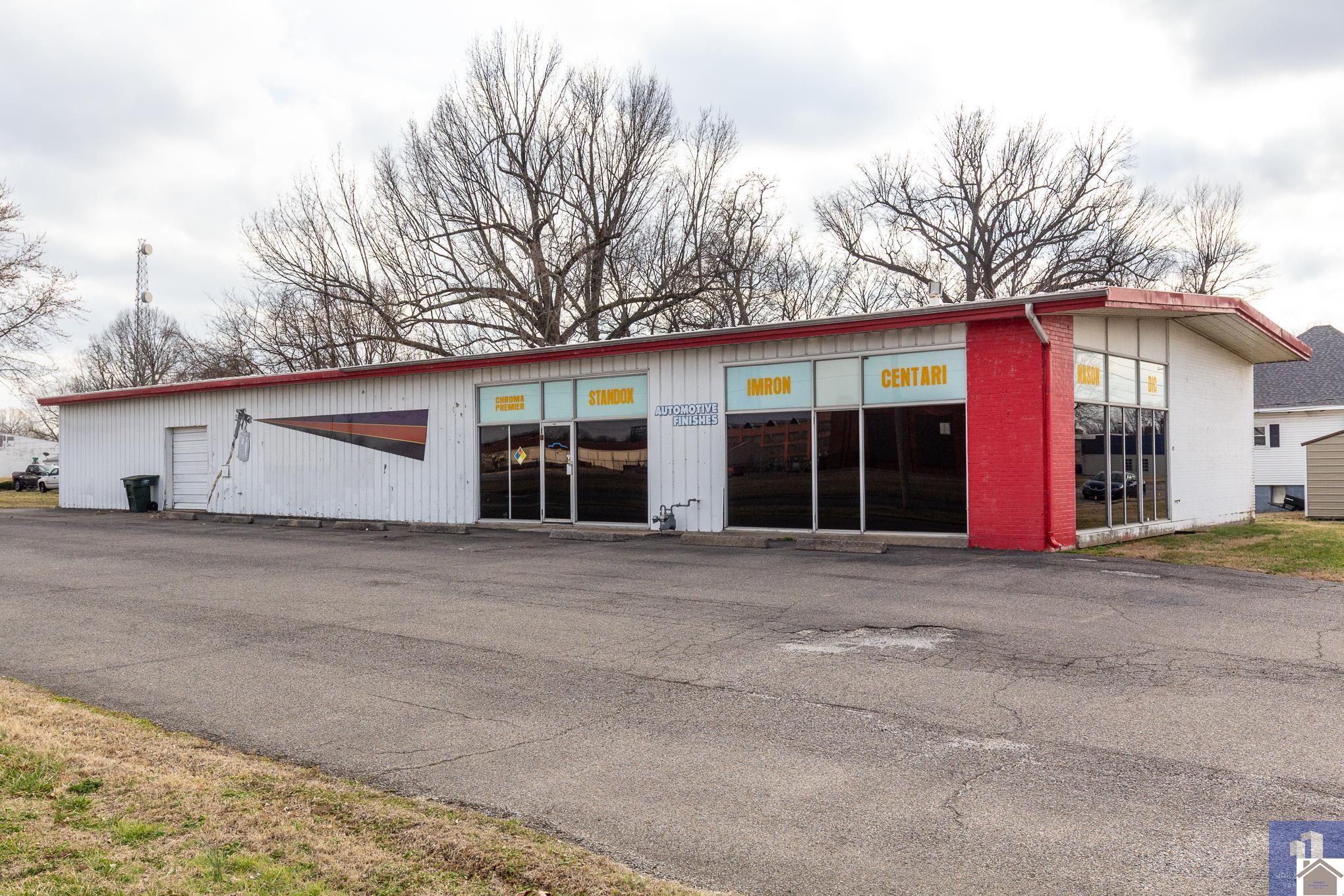 1600 Washington Street