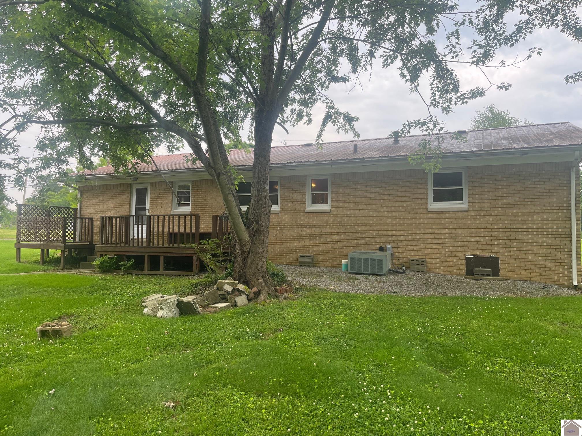 5625 Old Highway 60