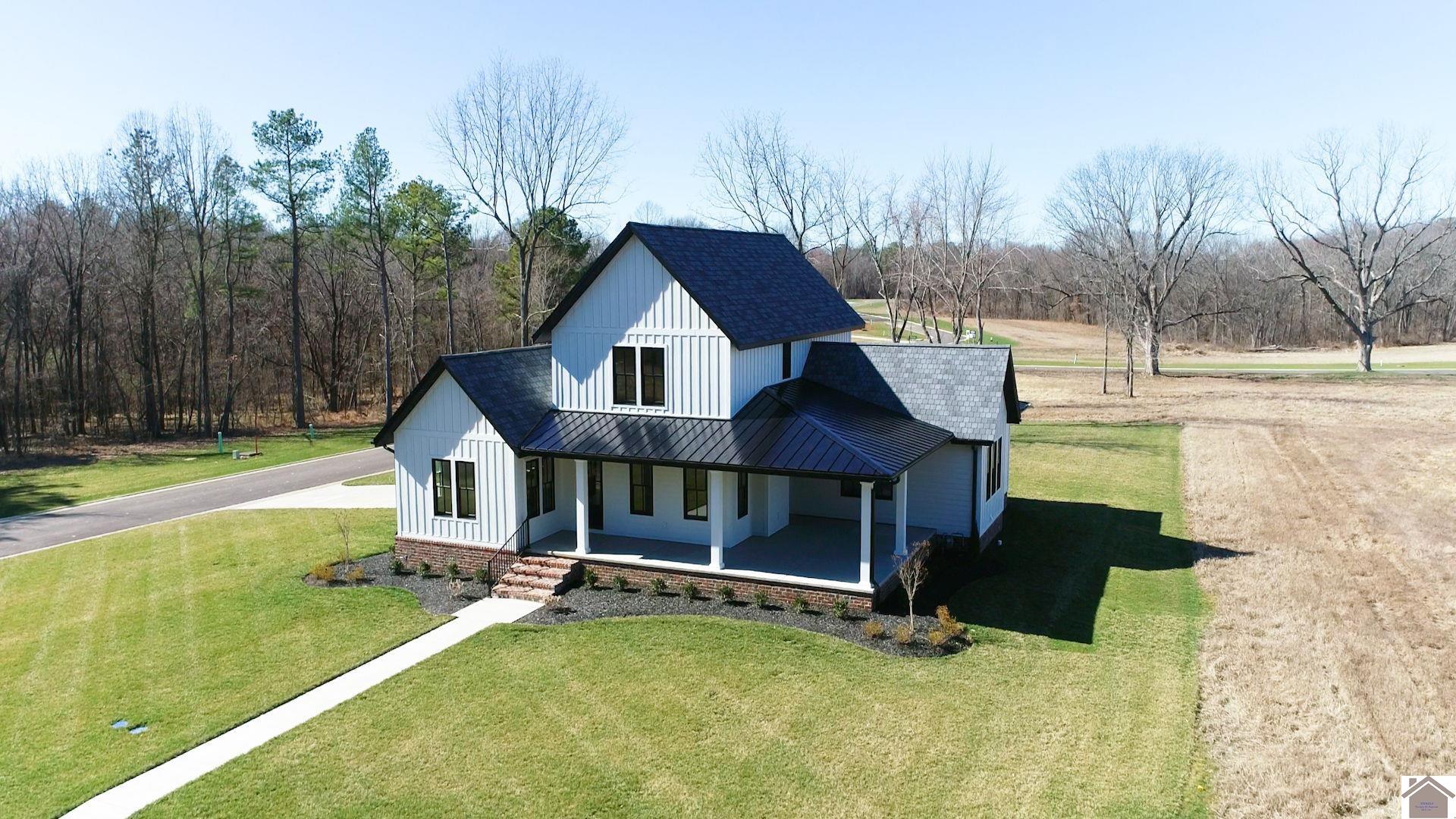221 Saddle Creek Drive
