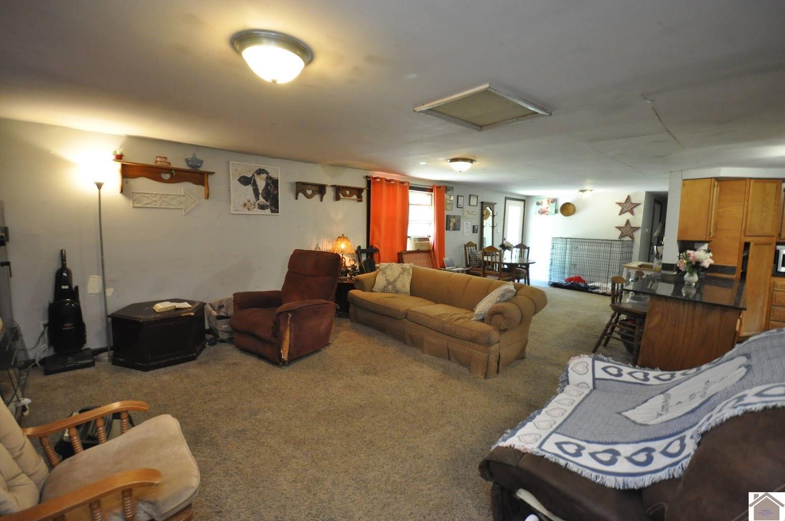 5045 I.C. Ave