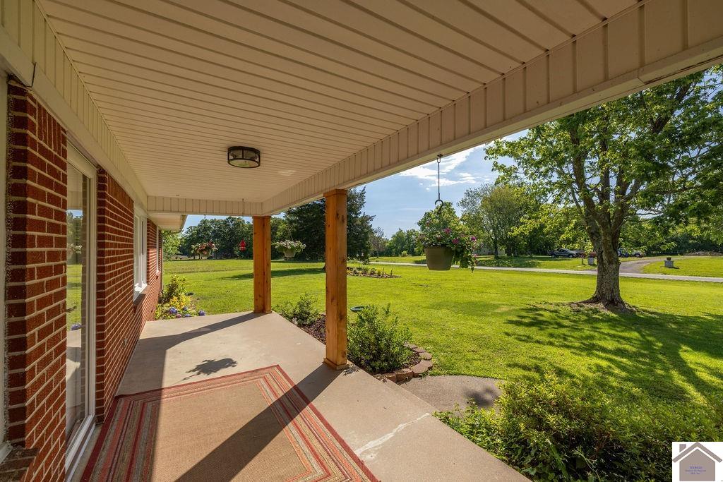 10256 E State Route 94